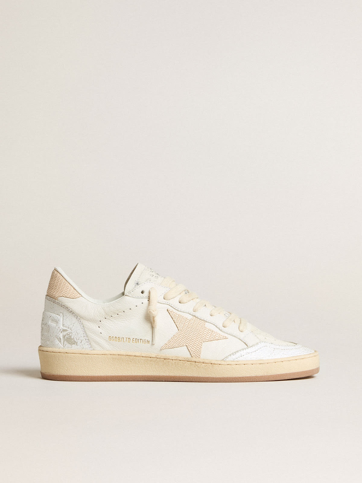 Women’s Ball Star LTD CNY in white leather with ivory star - 1