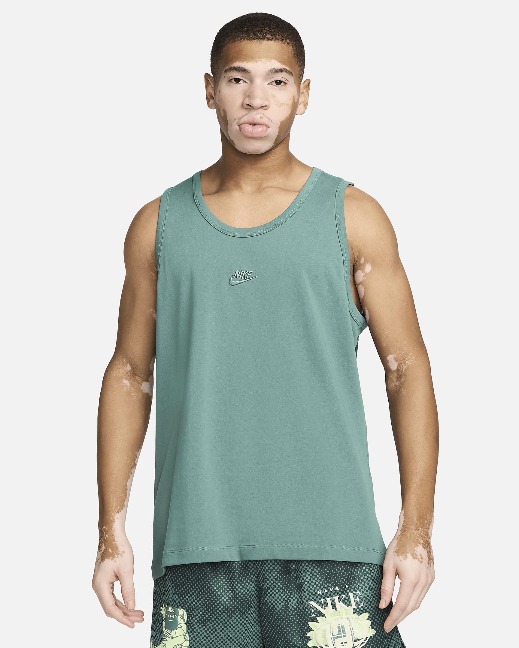 Nike Sportswear Premium Essentials Men's Tank - 1