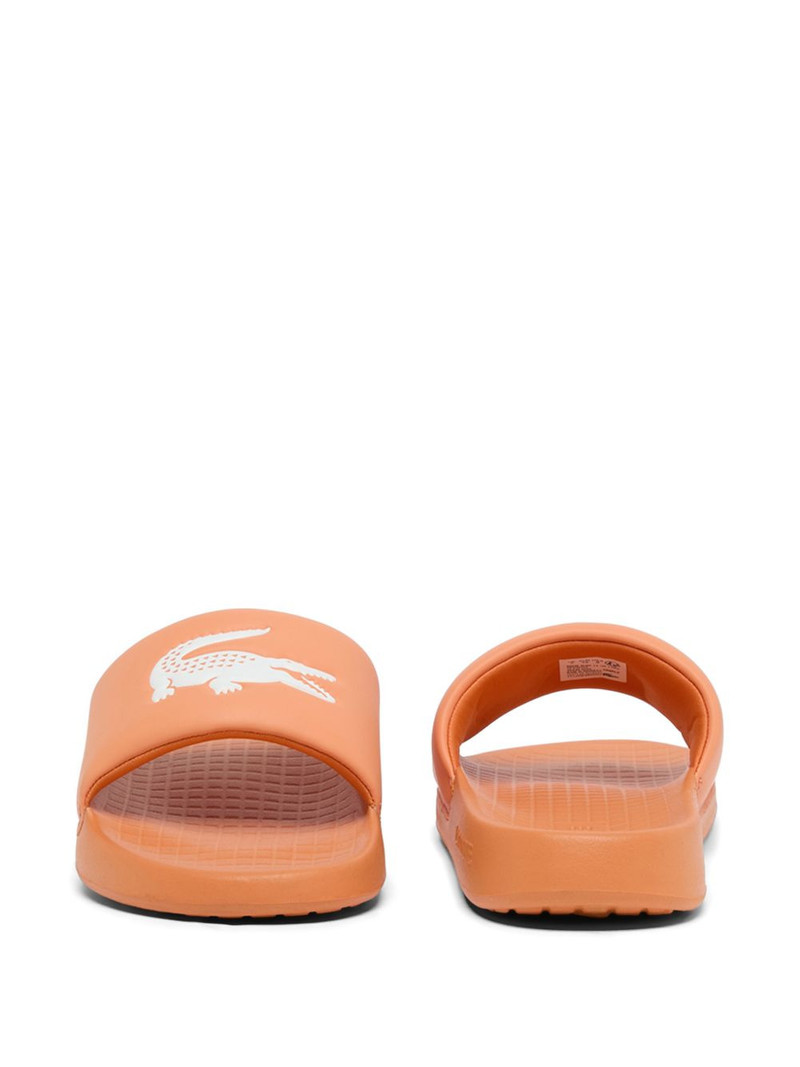 Serve crocodile-embossed slides 4