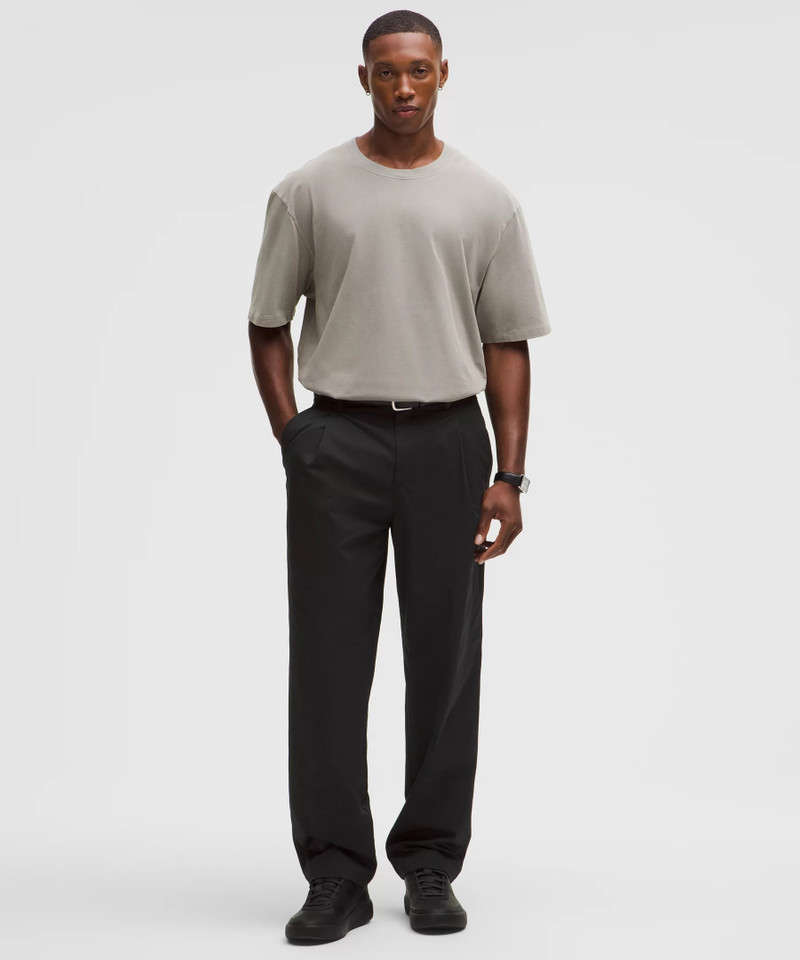 lululemon Woven Classic-Fit Pleated Trouser *Regular outlook