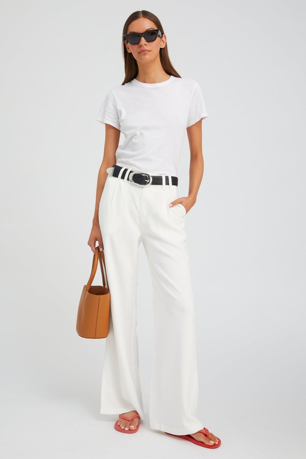 WHITE CREPE PLEATED TROUSERS - 3