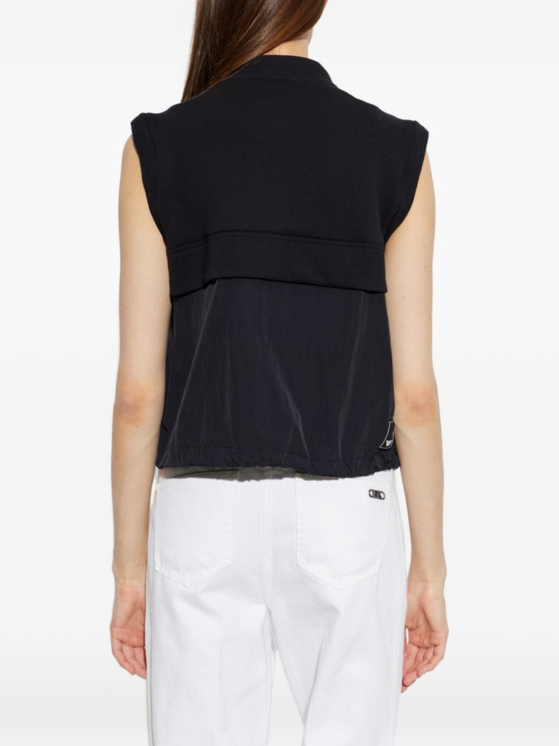 detachable-sleeve drawstring-hem jacket 7