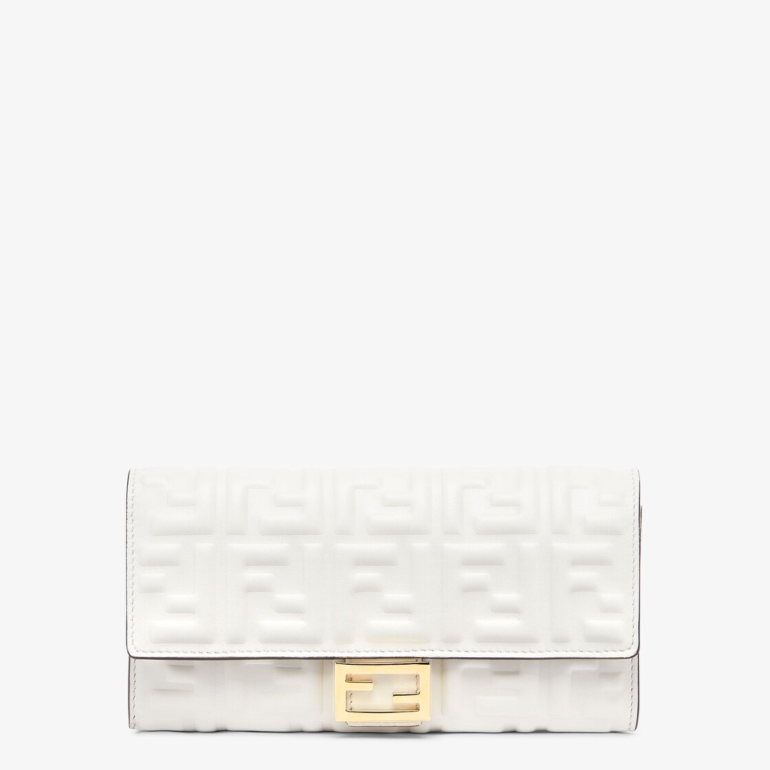 Baguette continental wallet with snap closure. Spacious and well organized, with two gusseted pocket 1