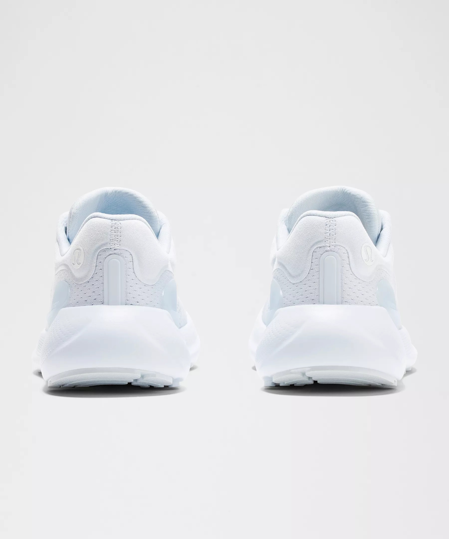 Women's Beyondfeel Running Shoe - 6