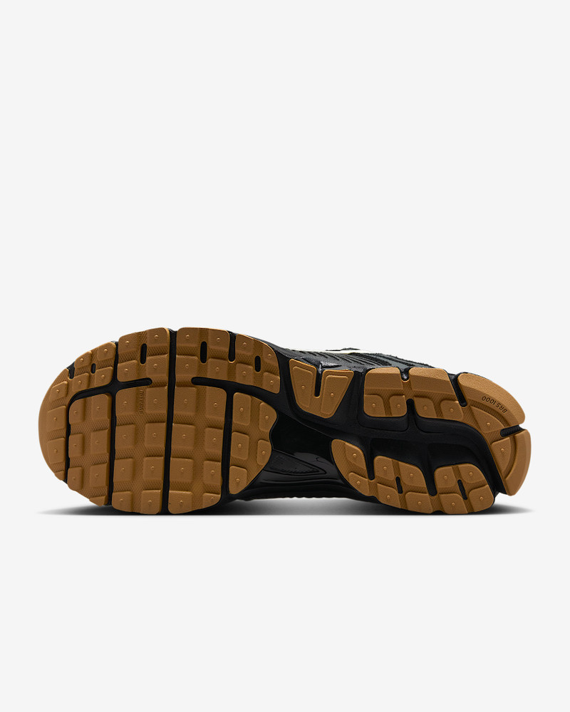 Nike Nike Zoom Vomero 5 Men's Shoes outlook