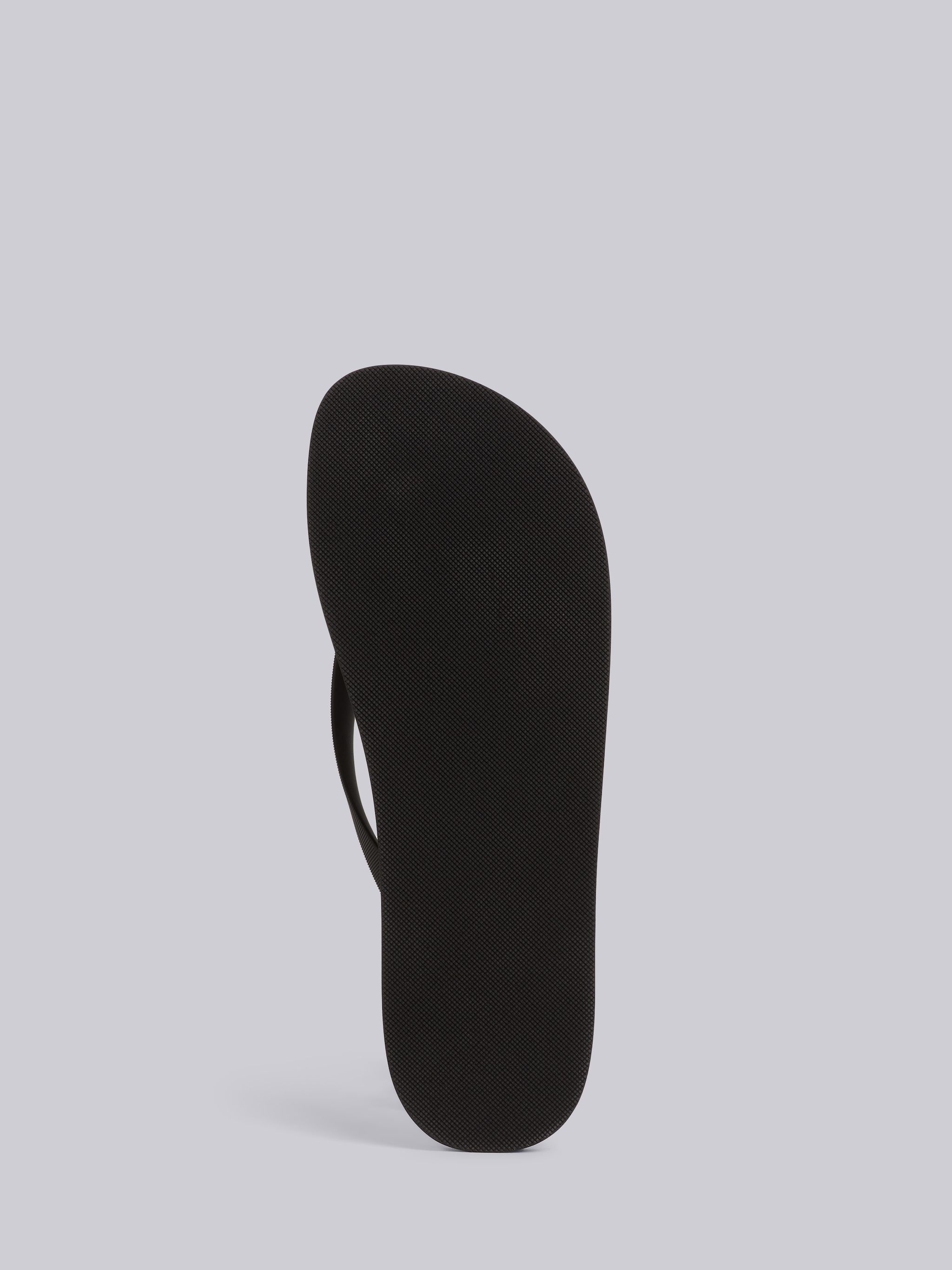Black Molded Rubber Stripe Flip Flop - 5