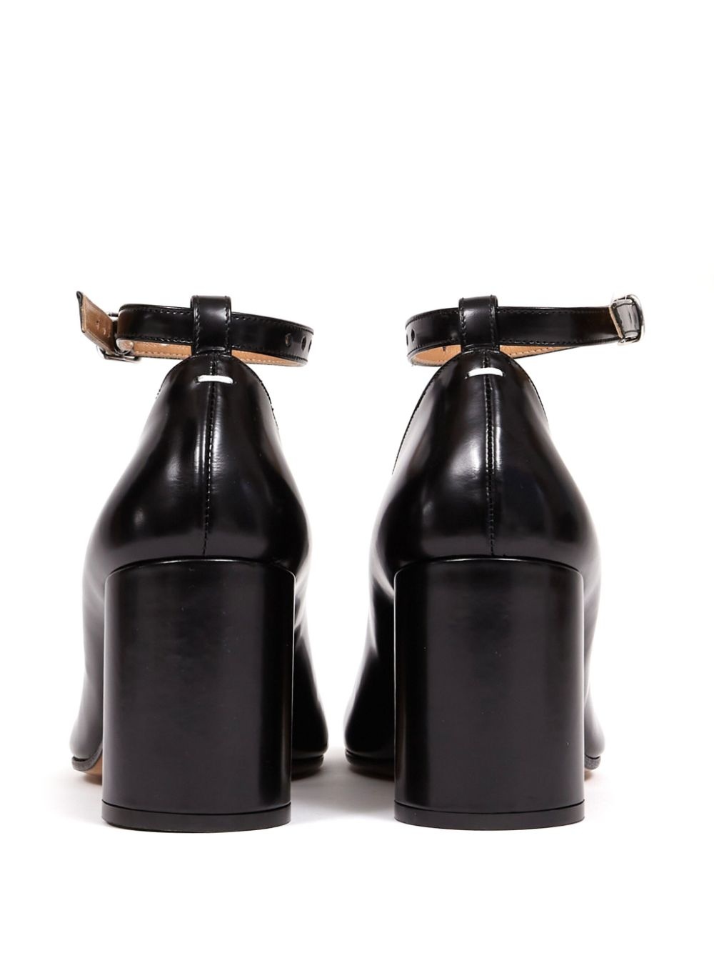 patent finish Tabi pumps - 3