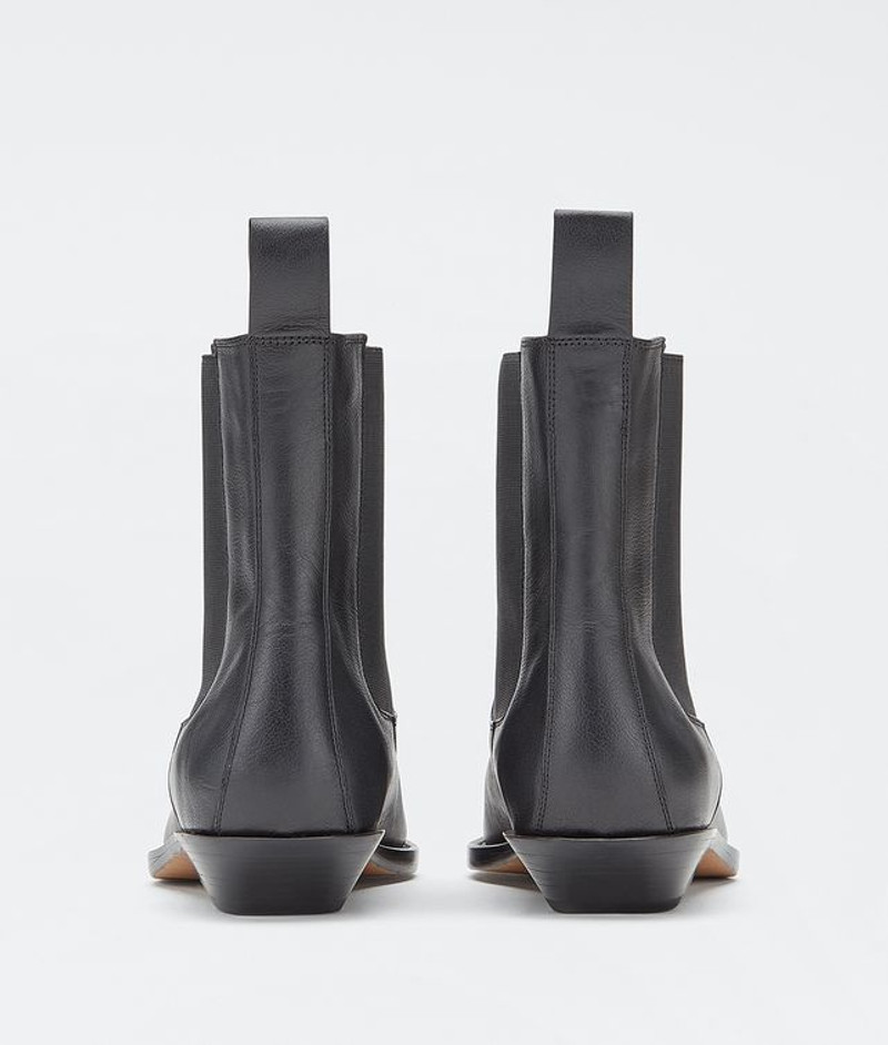 Bottega Veneta THE LEAN BOOTS outlook