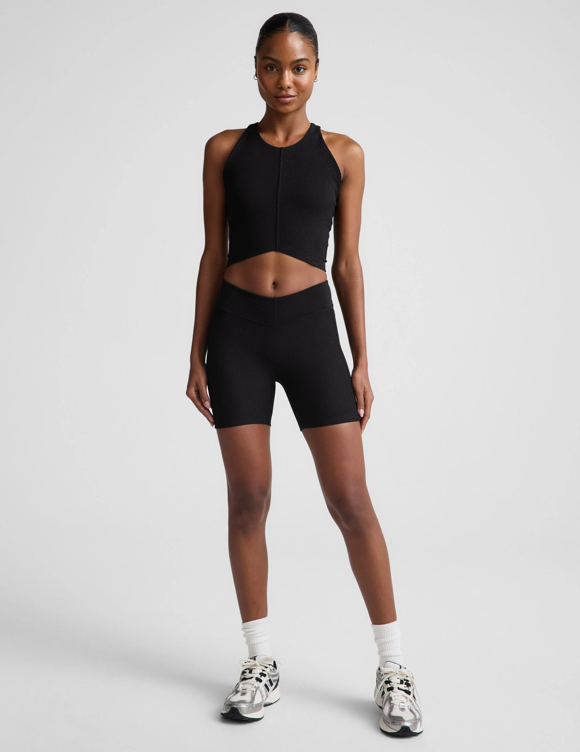 Impulse Ribbed V-Waist 5" Biker Short - 1