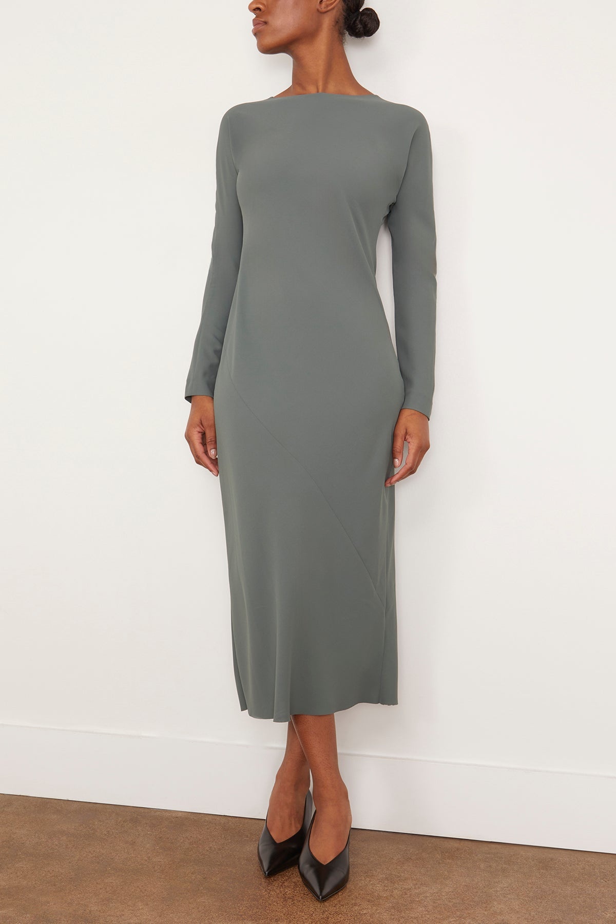 Davion Dress in Raf - 3