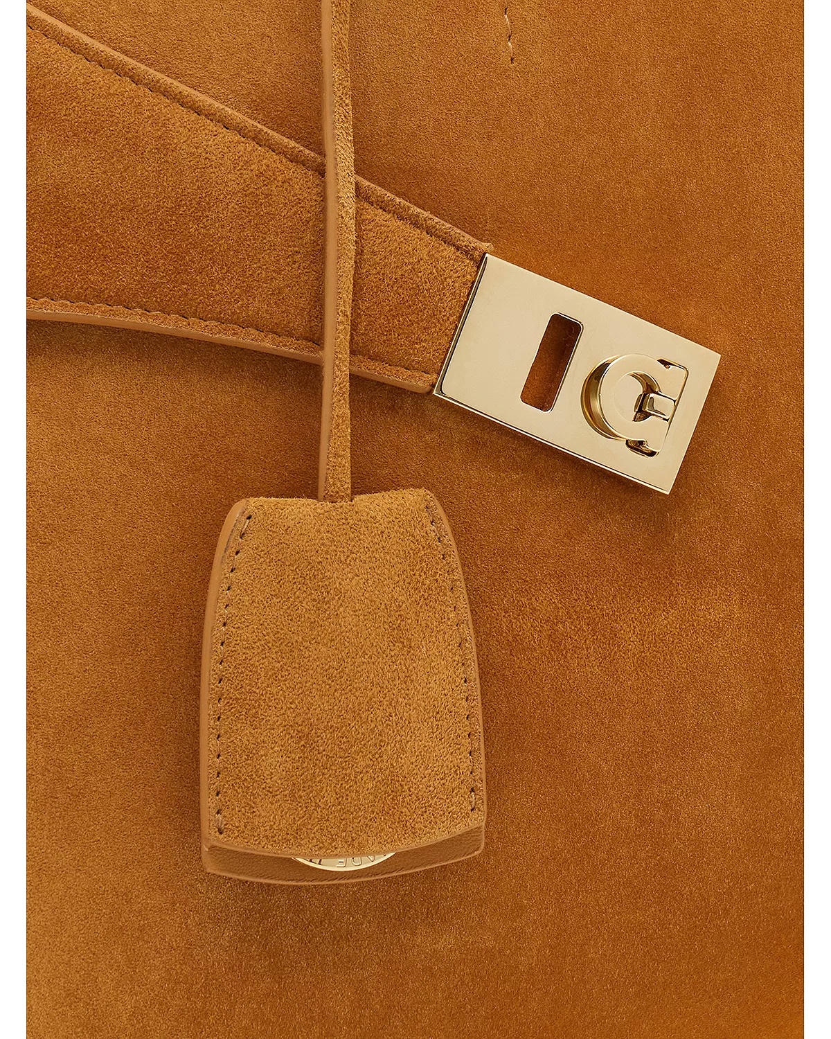 Hug Handbag - 8