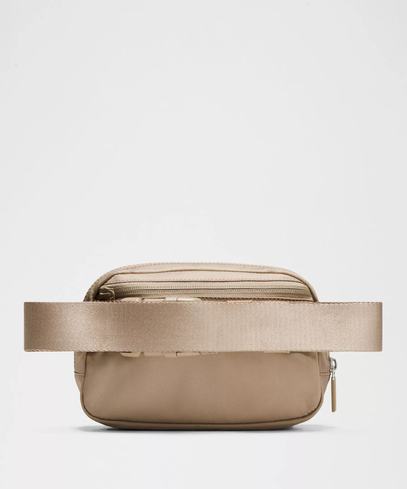 Everywhere Belt Bag 1L *Pride 3