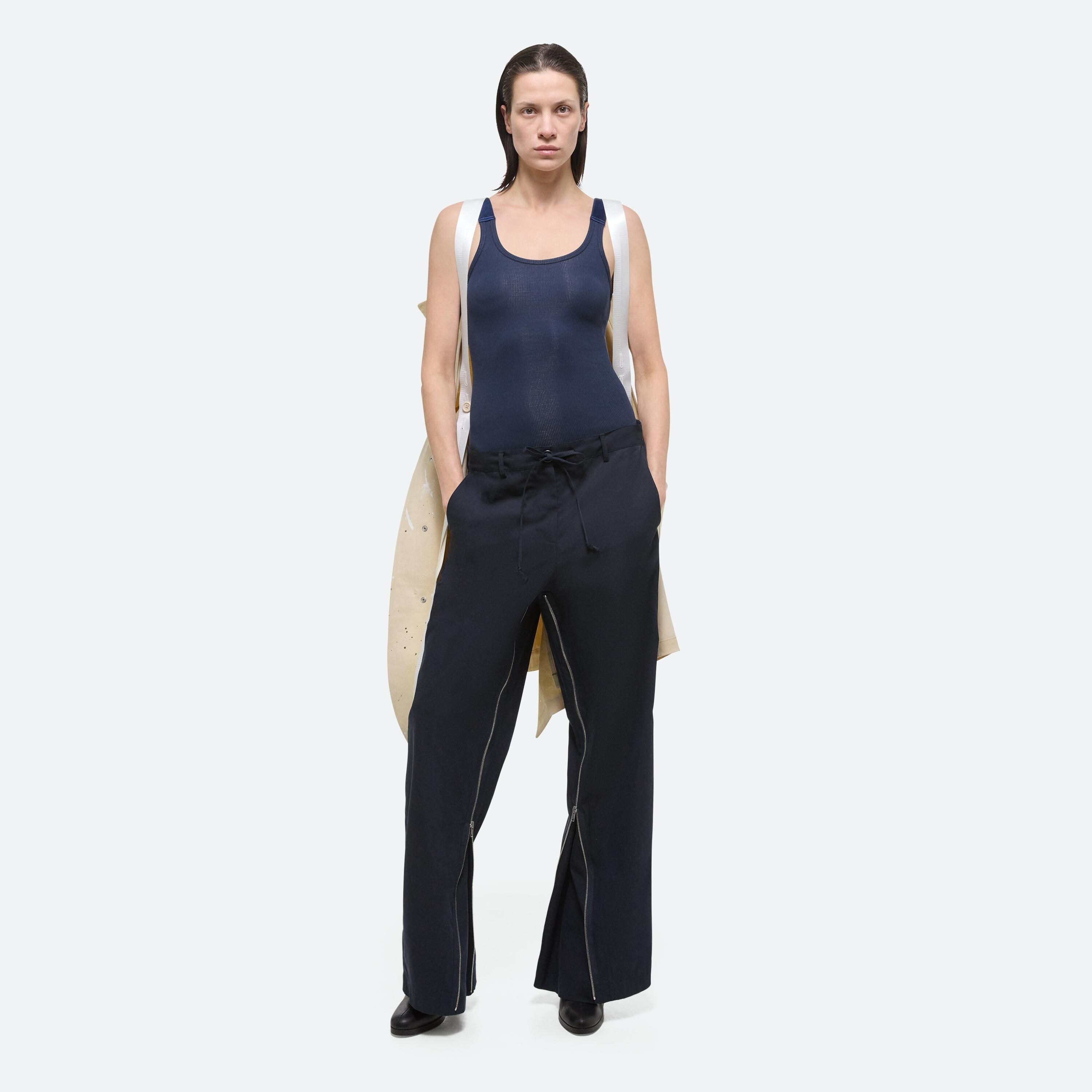 SEATBELT TANK - 2