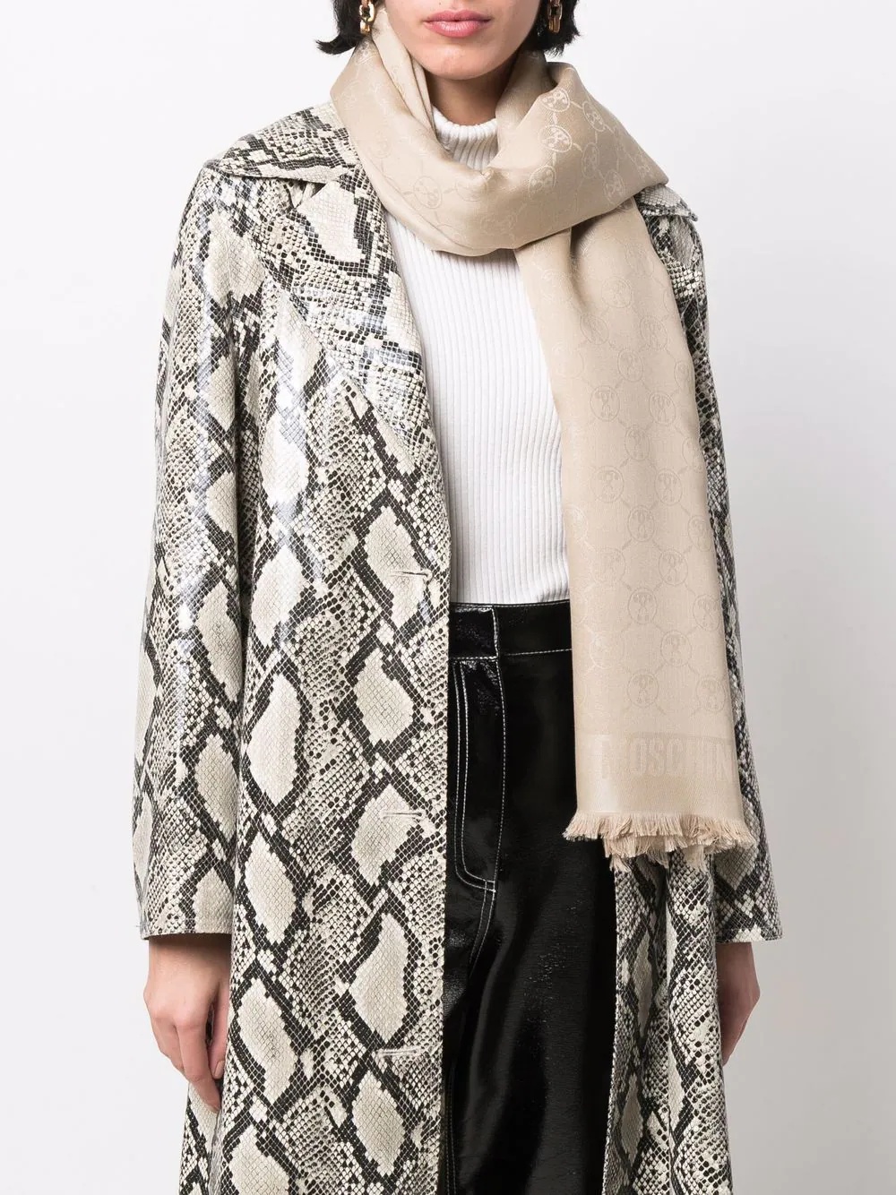 monogram-print fringed scarf - 2