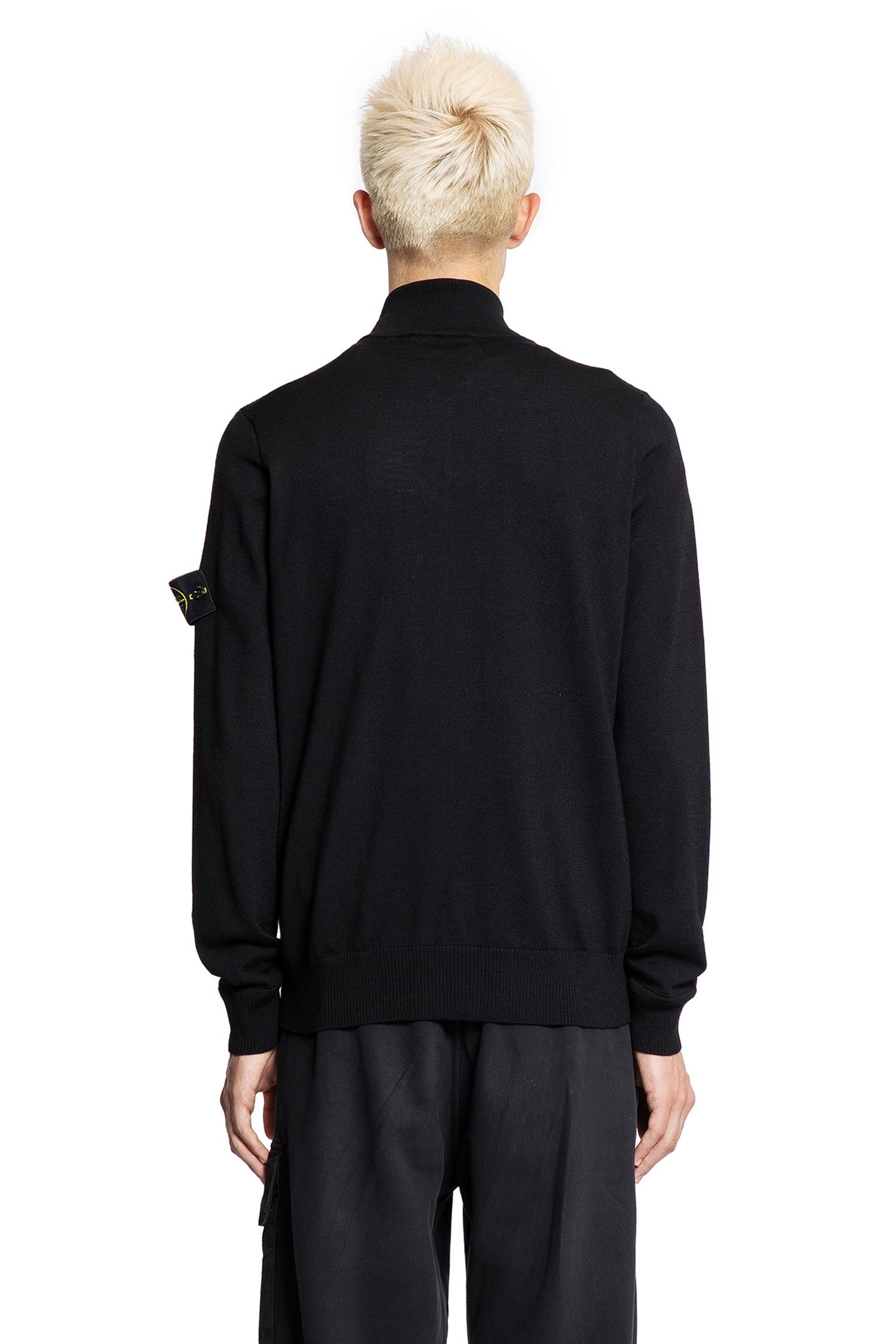 Sweatshirts - 3