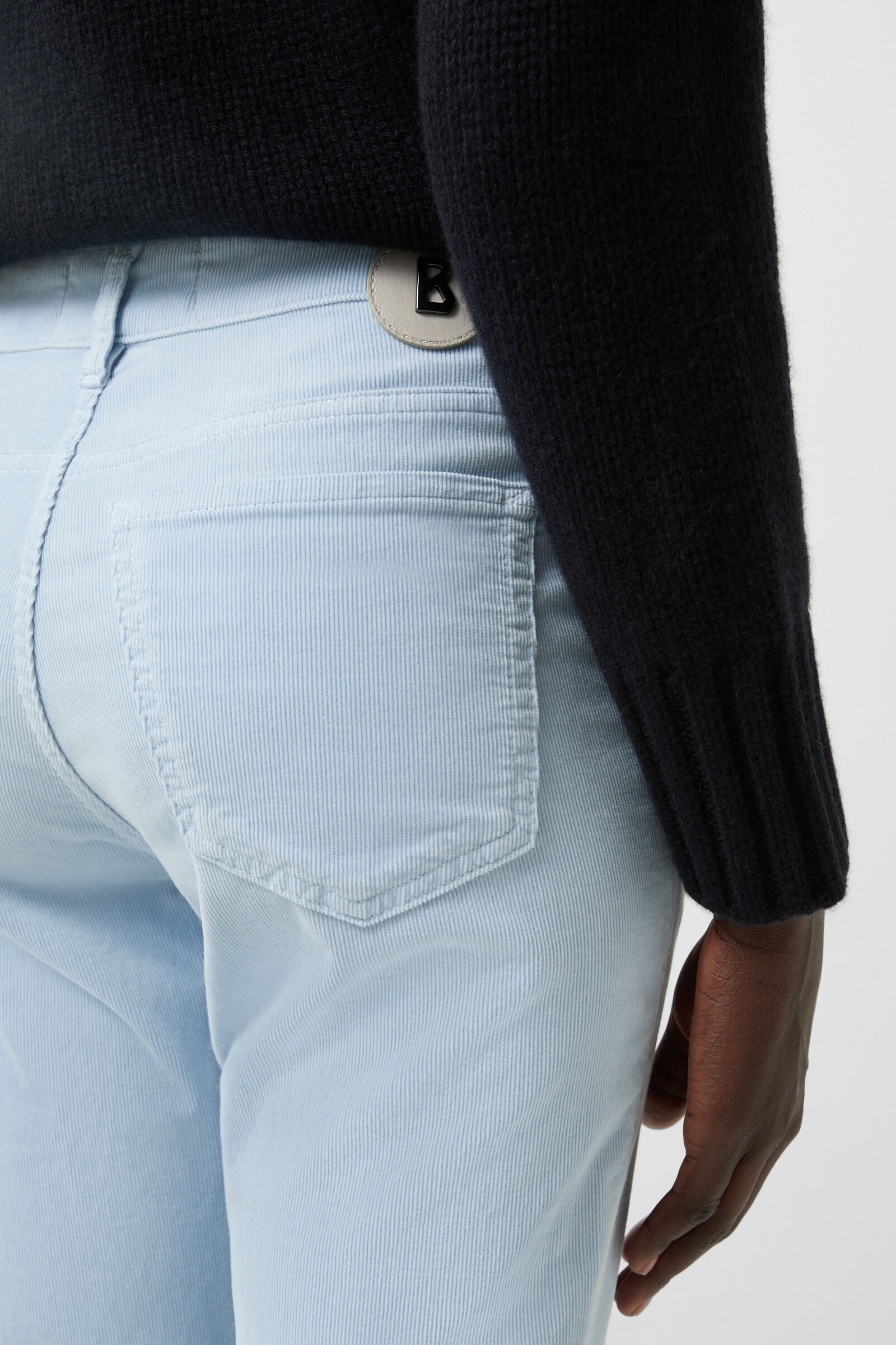 Julie 7/8 corduroy pants in Light blue - 5