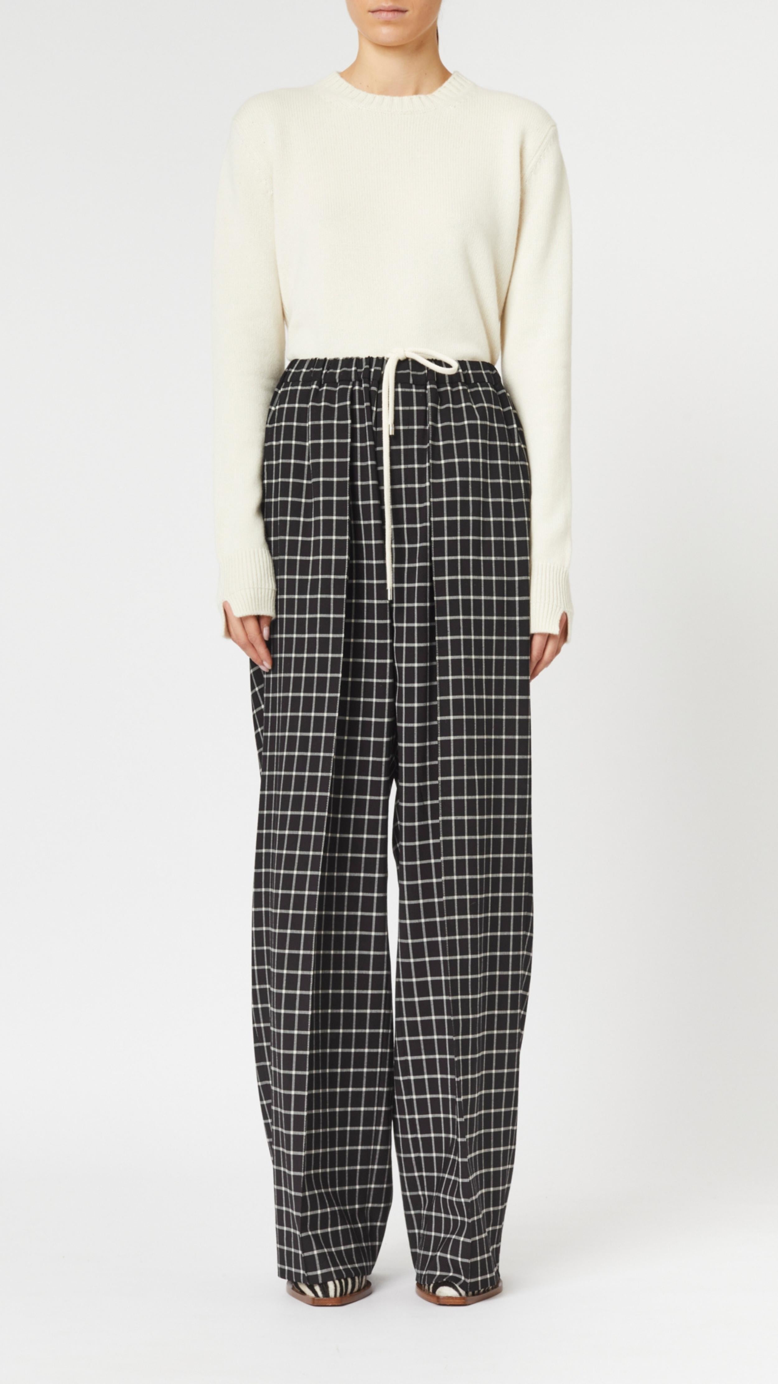 Checked Black Trousers - 4