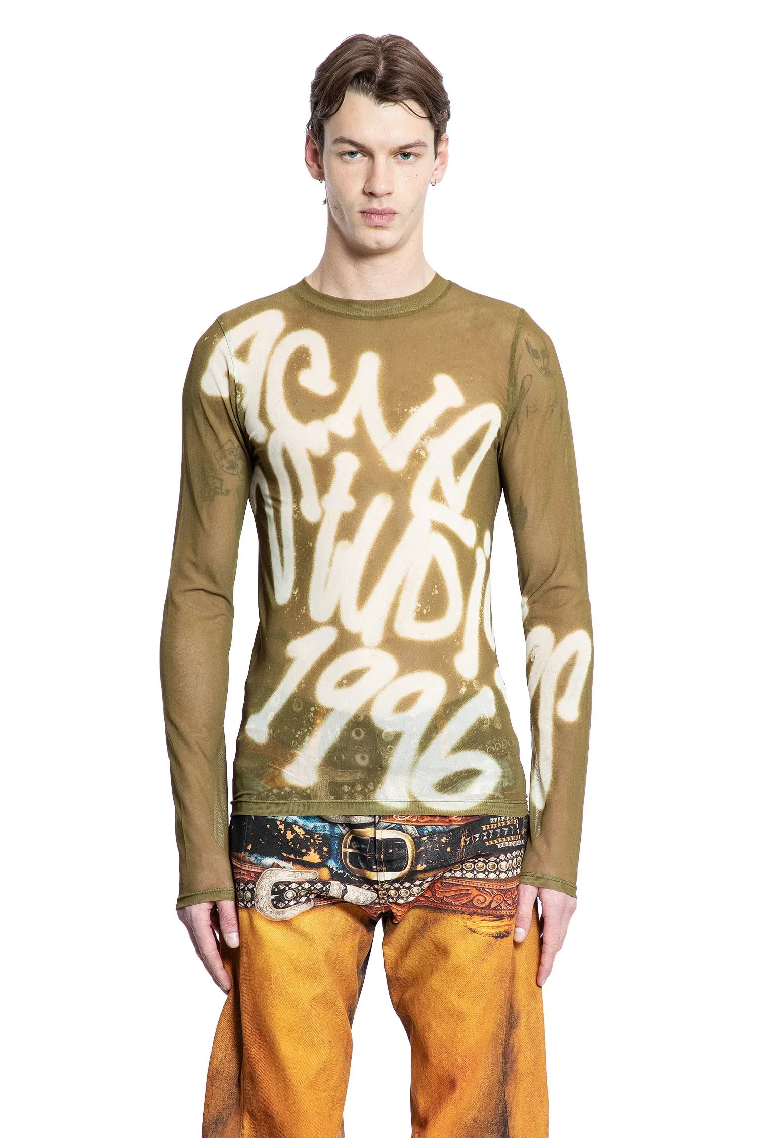 Sprayed-Logo-Long-Sleeve-T-Shirt - 1