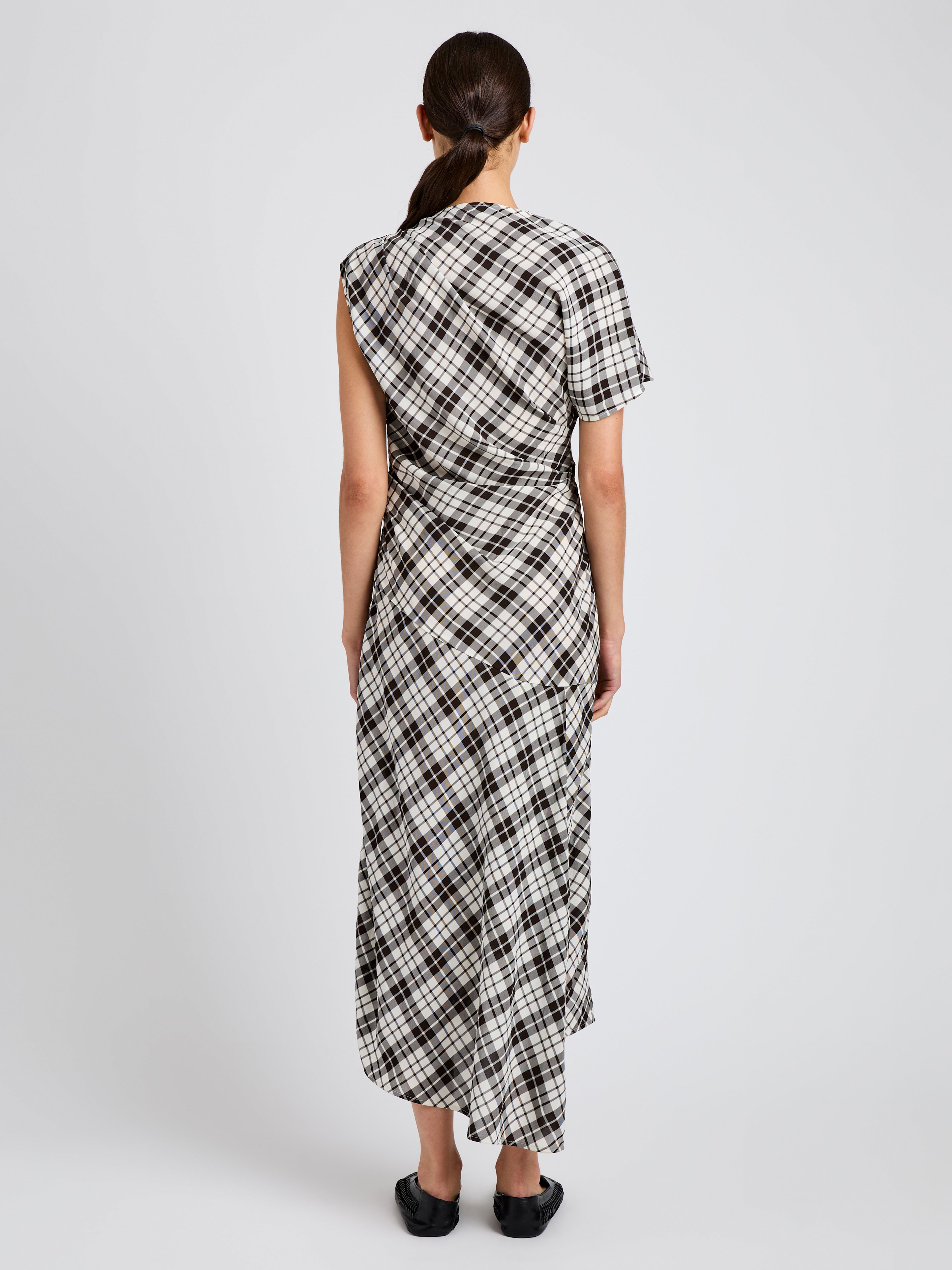 Hallie Dress in Crinkled Plaid - 4