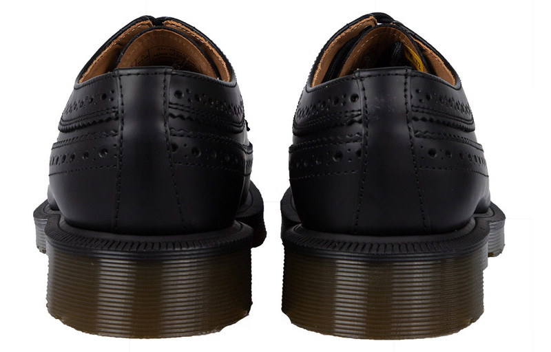 Dr. Martens Dr. Martens 3989 Brogue Smooth Leather 'Black' 13844001 outlook