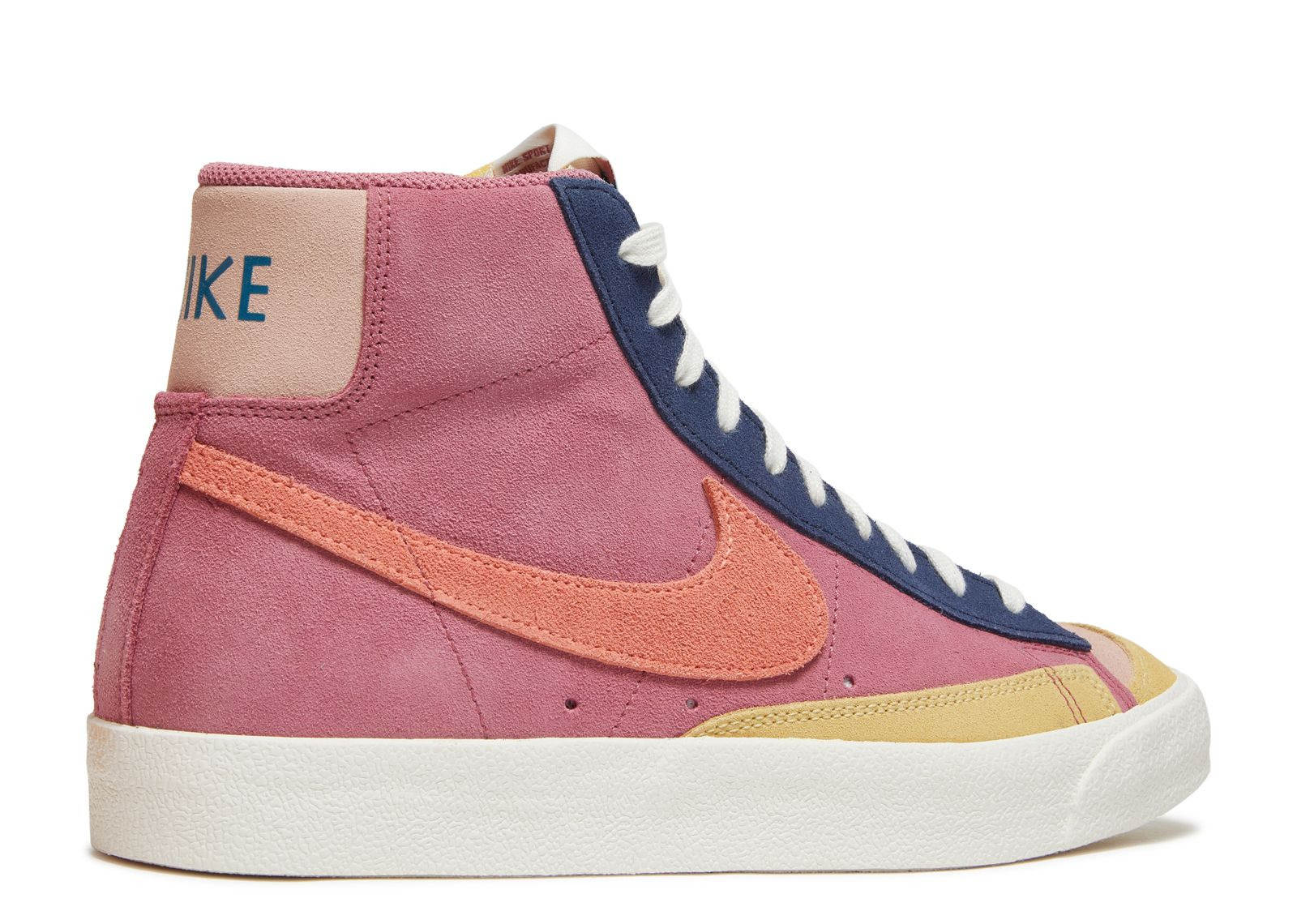 BLAZER MID '77 'DESERT BERRY' - 3