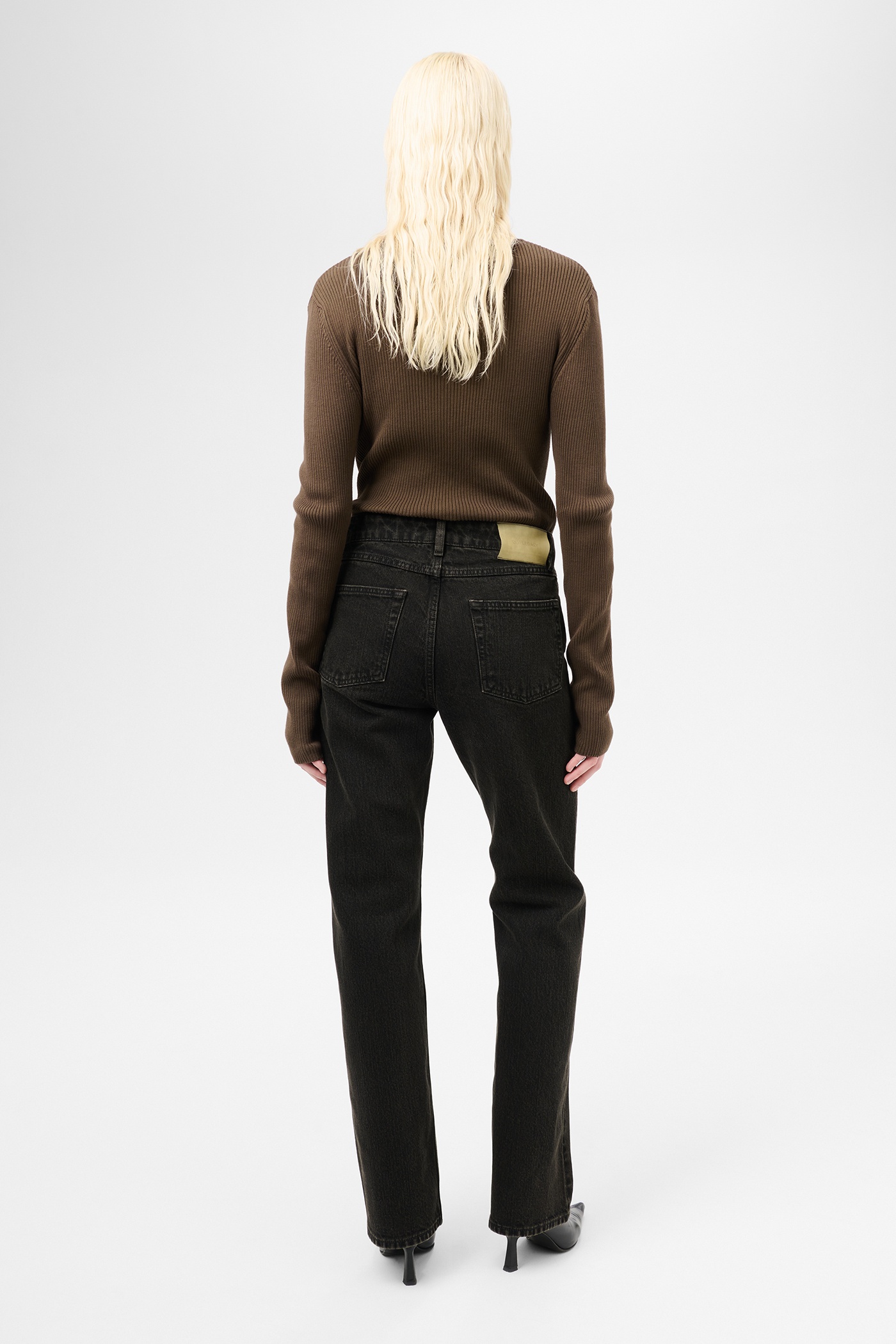 Linear Cut Kamari Black Chain Twill - 5