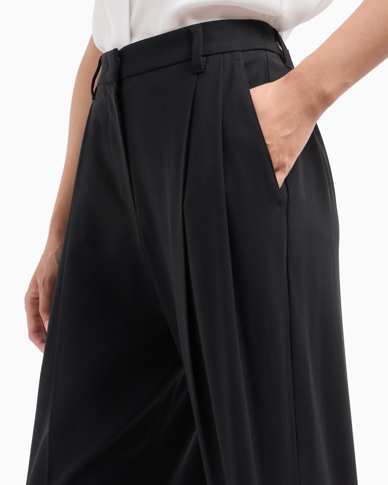 Darted trousers in barathea wool - 5