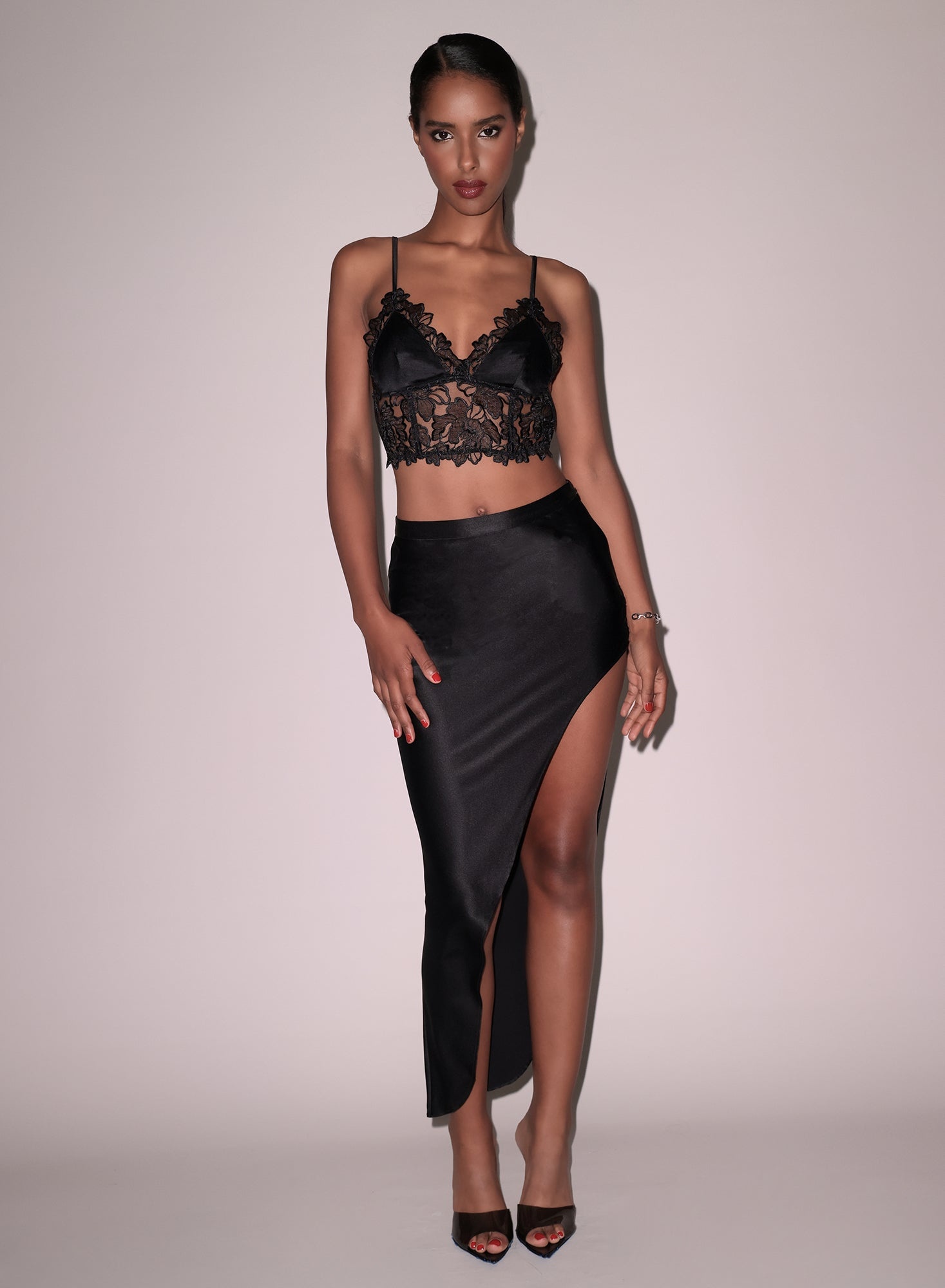 Whitney Embroidery Longline Triangle Bra - 9