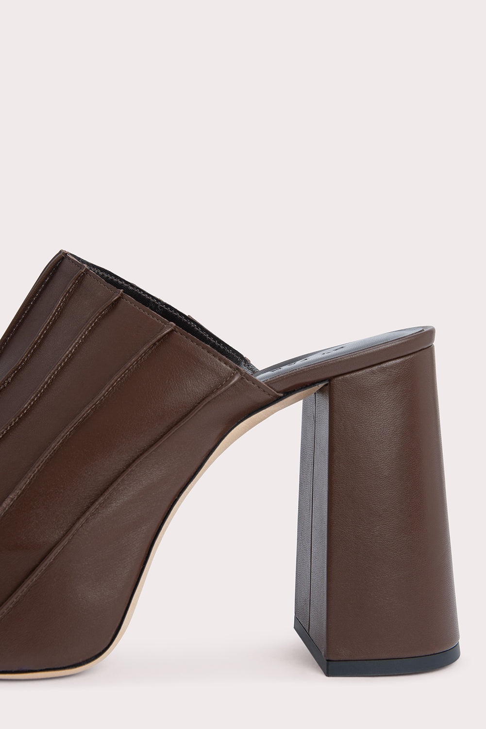 BRAD BEAR NAPPA LEATHER - 6