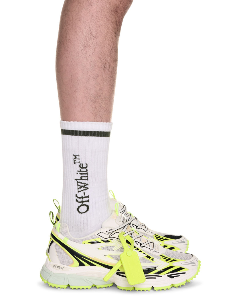 Off-White Ow Be Right Back outlook