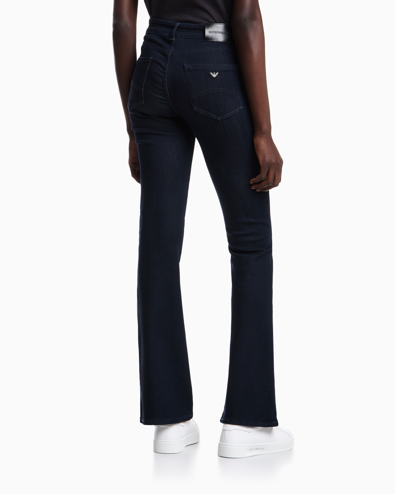 J47 medium high-waisted, flared leg, viscose-blend denim jeans - 3