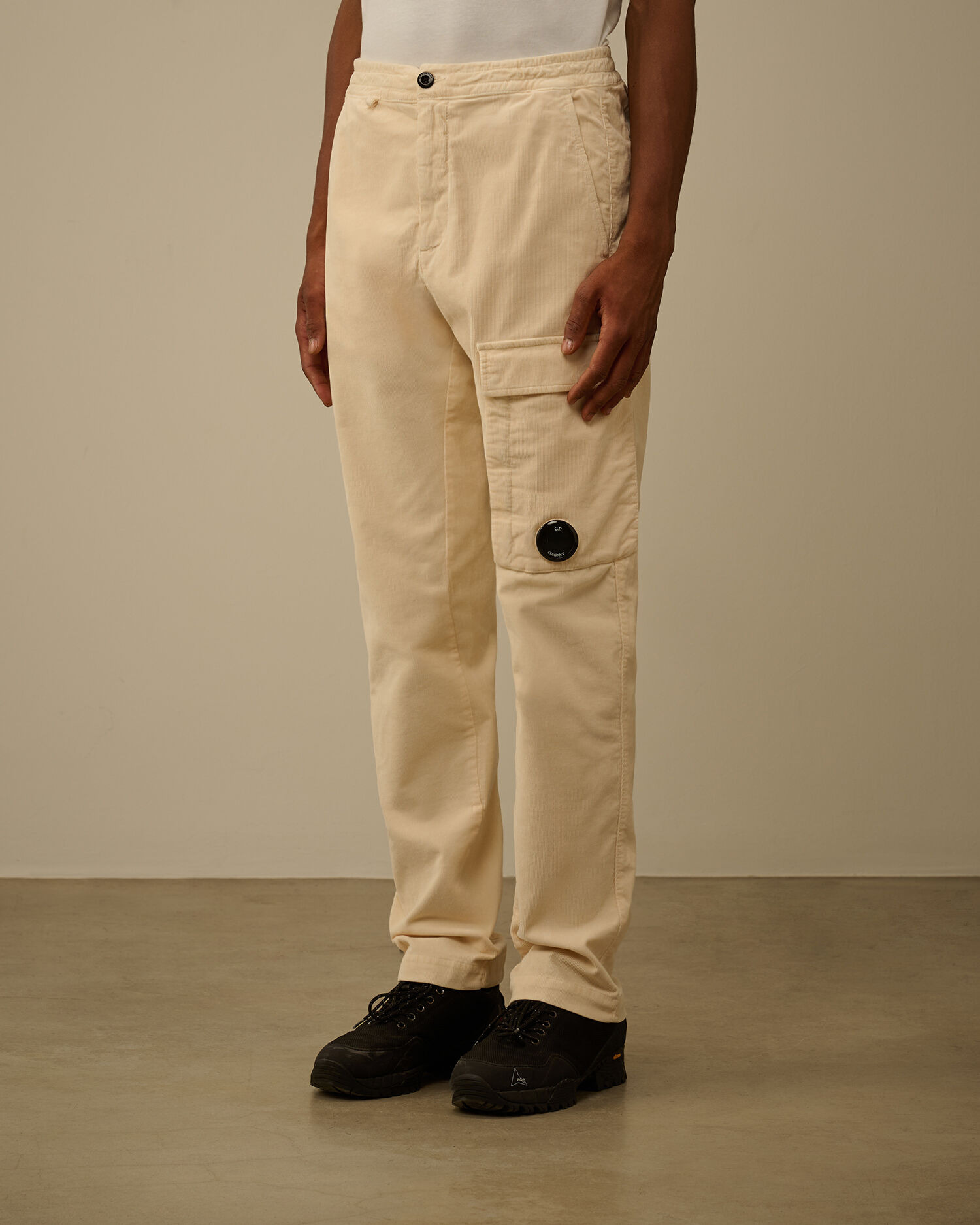 Corduroy Lens Cargo Pants - 3