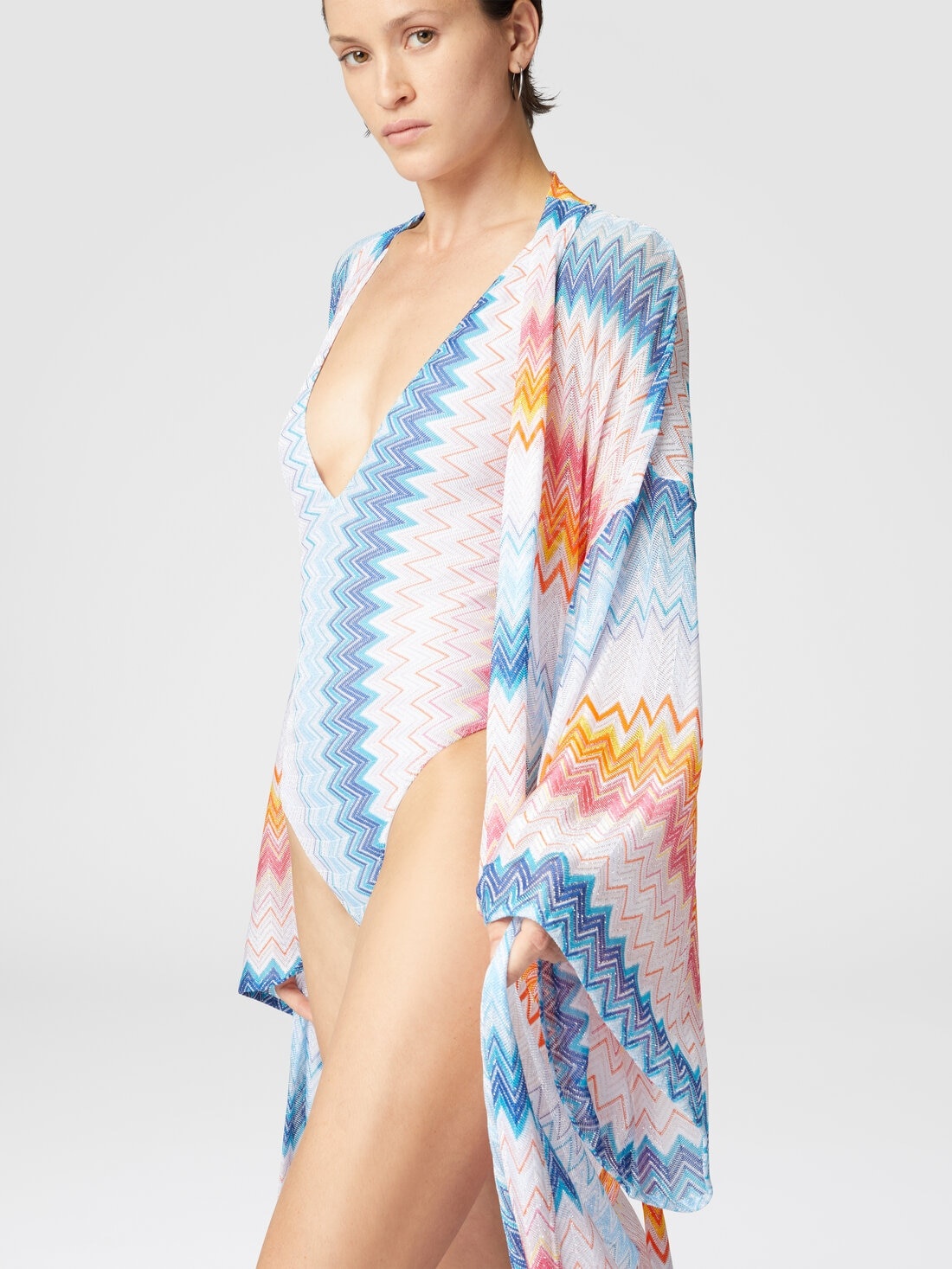 Kimono cover-up in zigzag lamé viscose blend with belt at the waist - 5