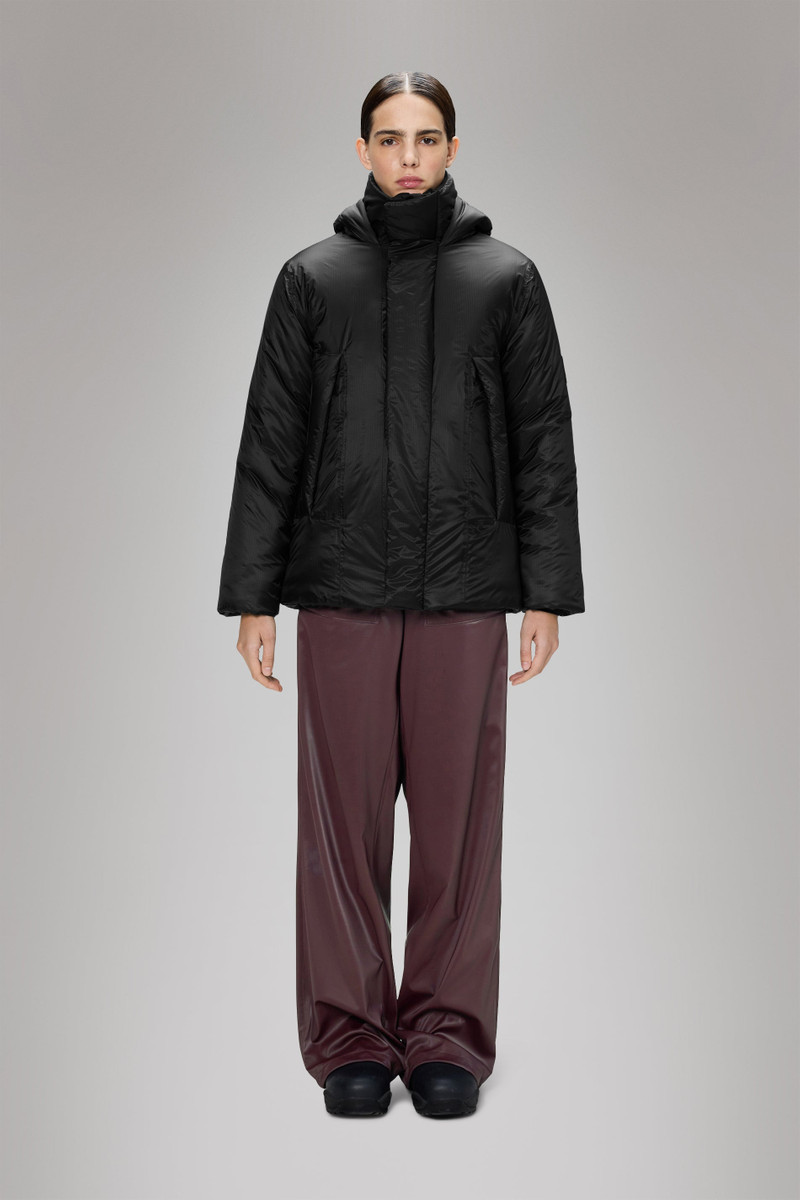 RAINS Torna Insulated Curve Jacket outlook