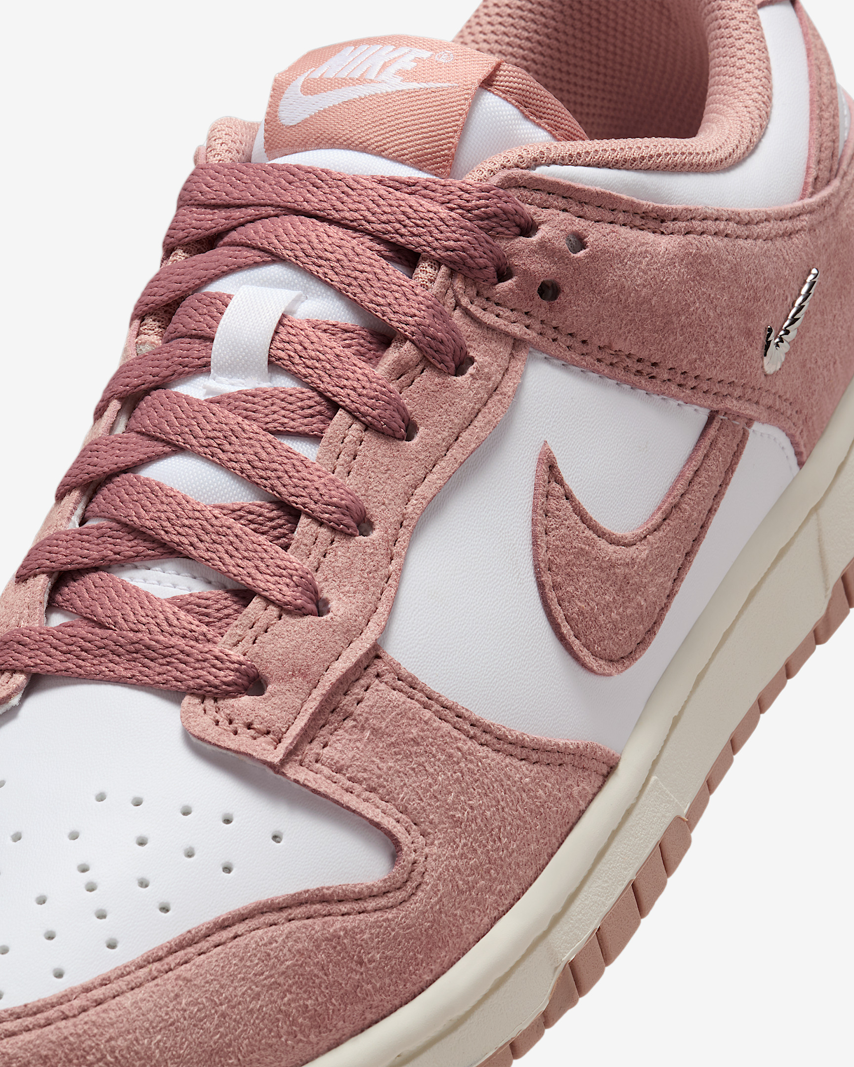 Nike Dunk Low Women's Shoes - 7