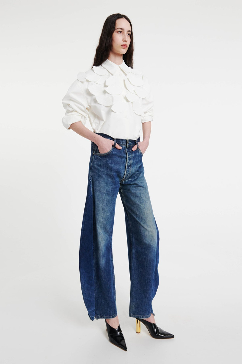 80´S SHIRT WITH MULTI LIP ORIGAMI LIKE APPLIQUÉ WHITE 2