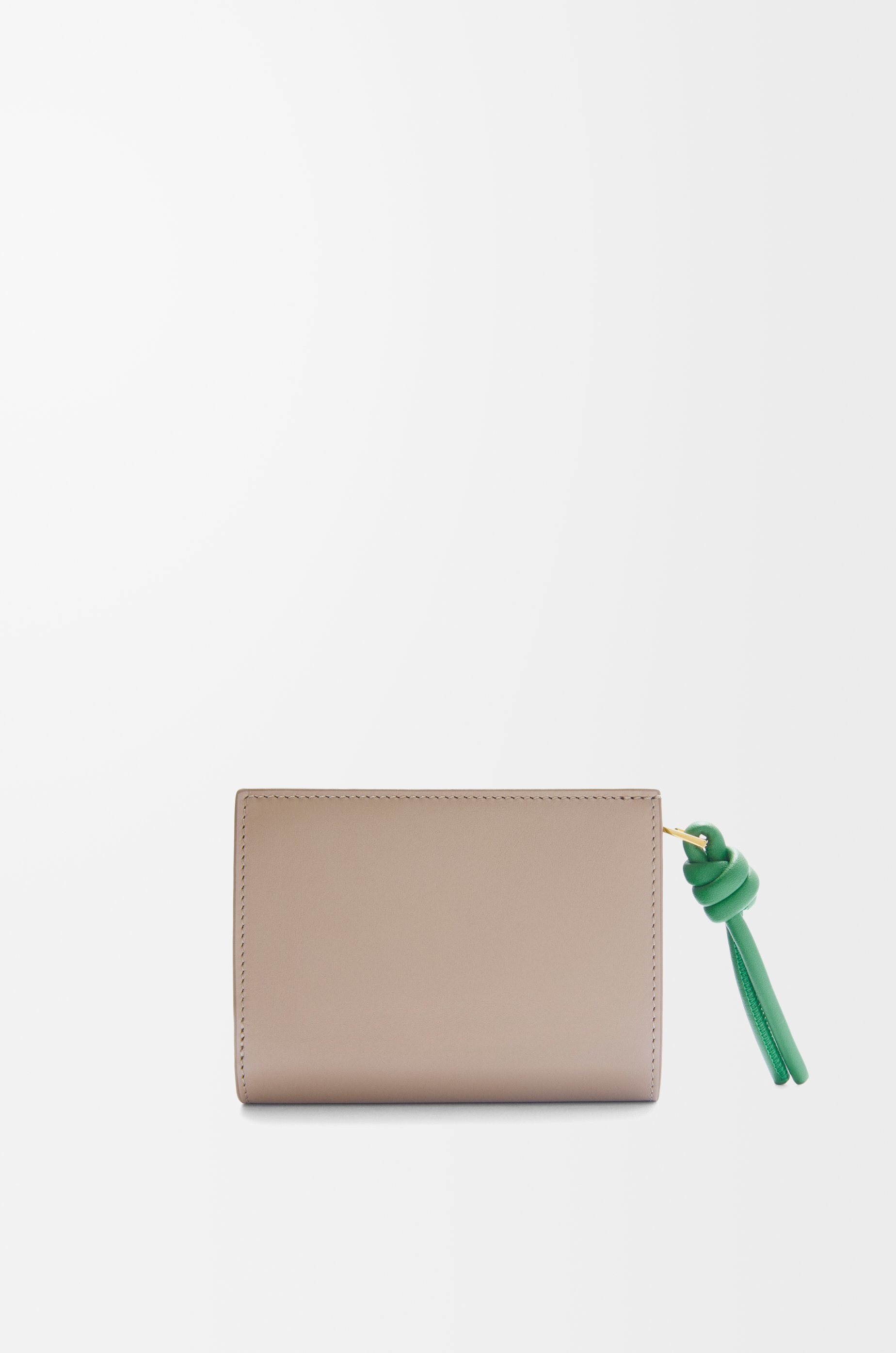 Knot compact wallet in shiny nappa calfskin - 4