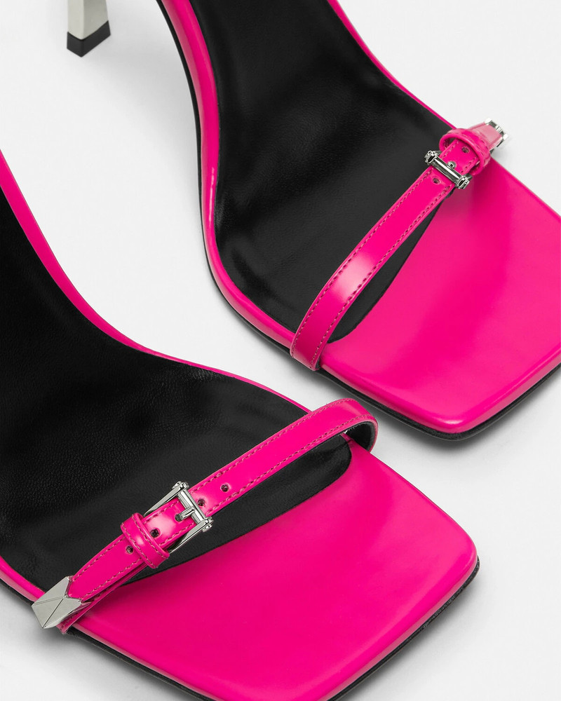 Pin-Point Sandals 4