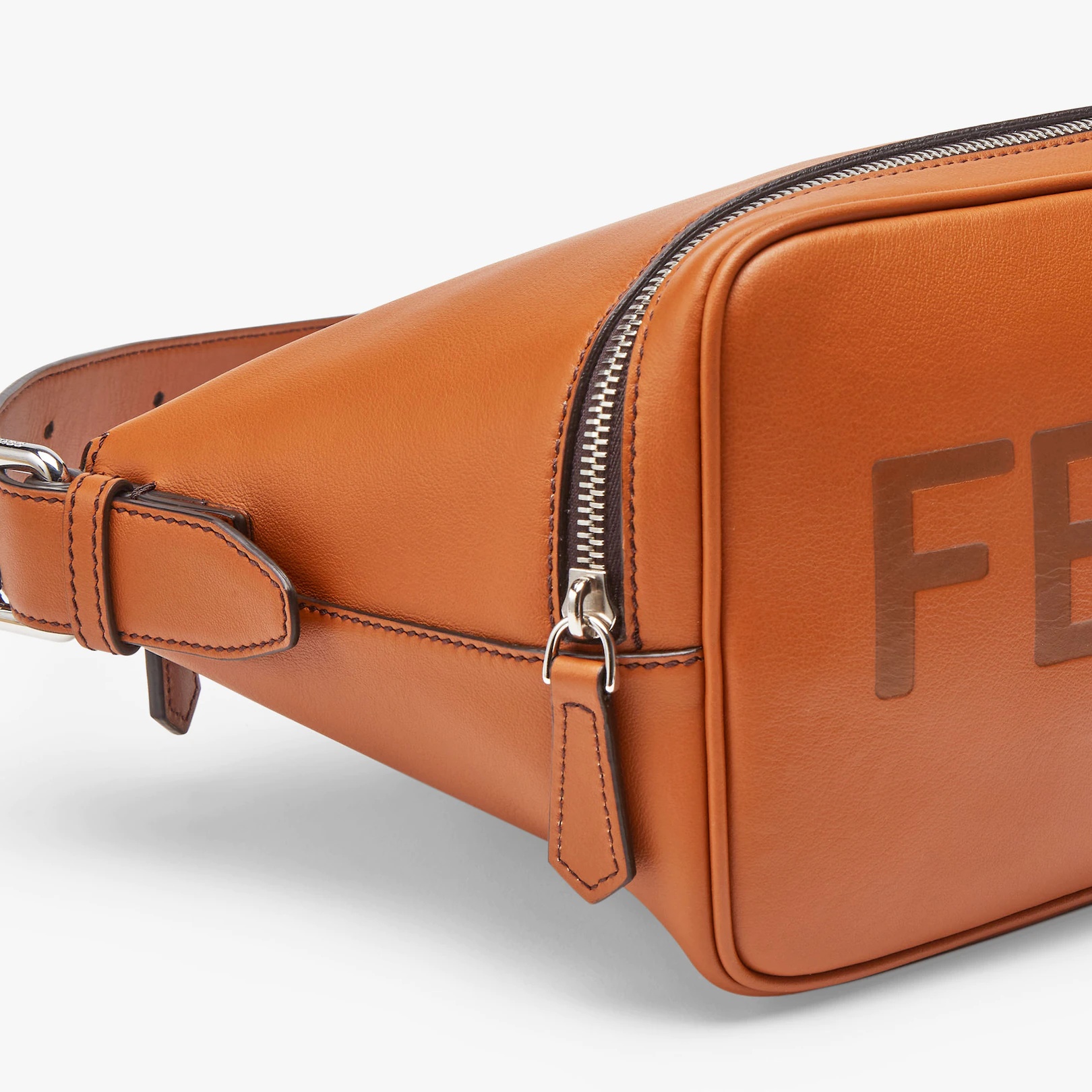 Brown leather belt bag - 5