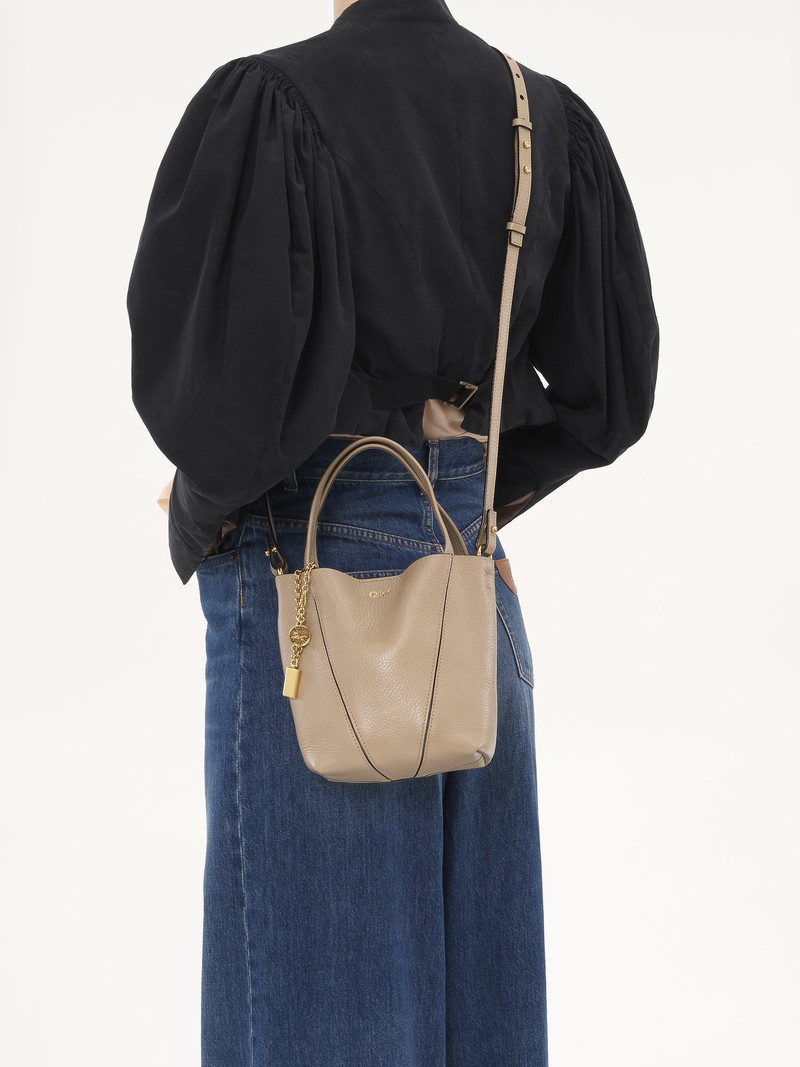 SMALL CHLOÉ SPIN TOTE BAG IN GRAINED LEATHER 7