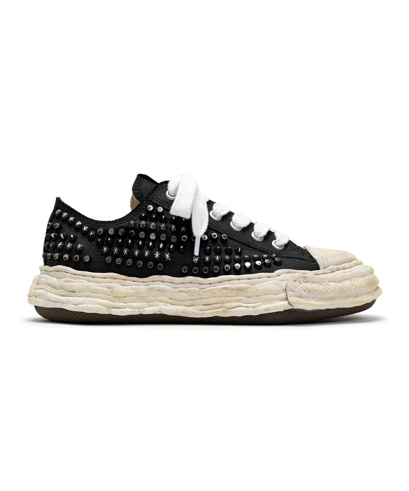 Maison MIHARAYASUHIRO "PETERSON23"OG Sole Studded Canvas Low-top Sneaker outlook