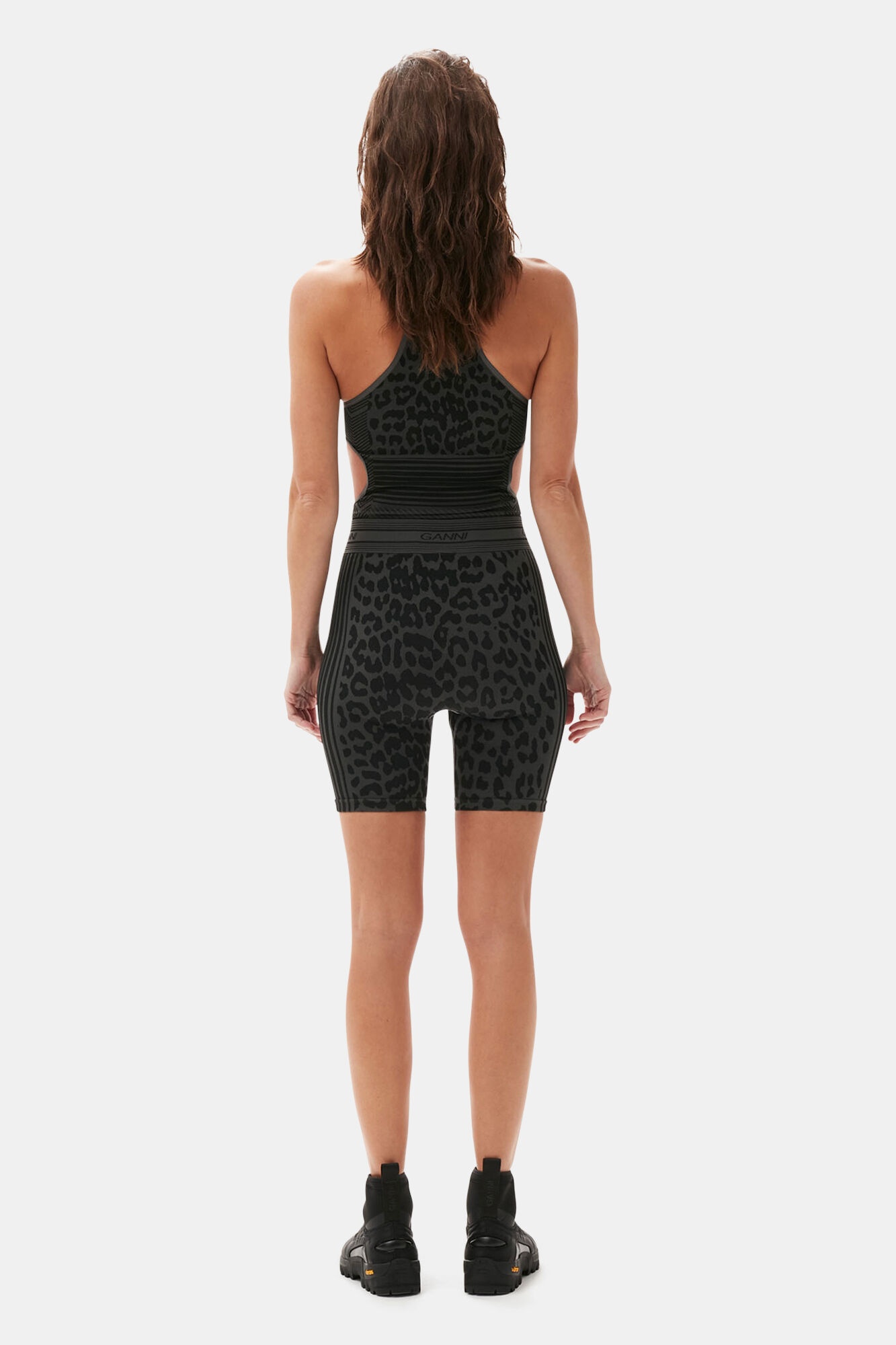 SEAMLESS JACQUARD SHORTS - 3