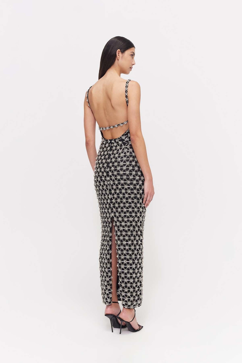 NIXON GOWN 8