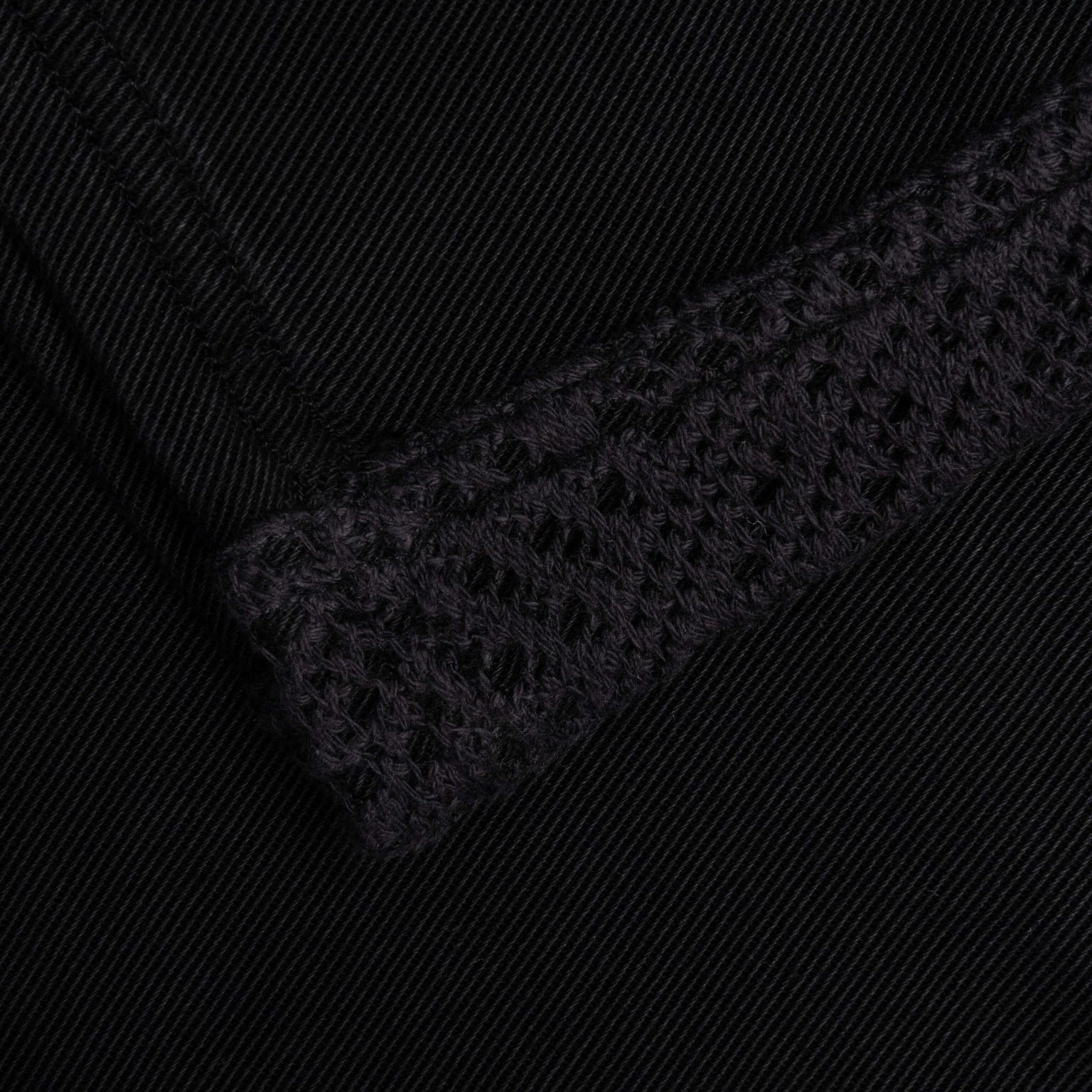 KNITTED PANEL SHORTS - BLACK - 4
