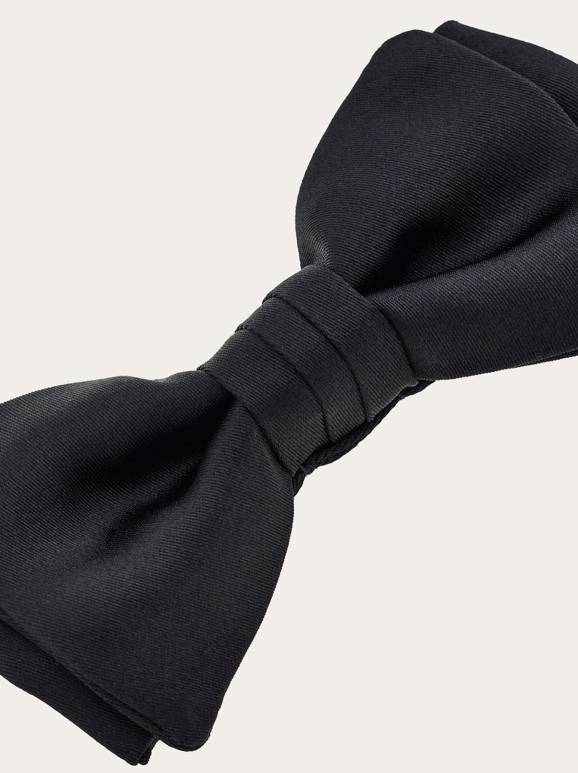 Bow tie - 2