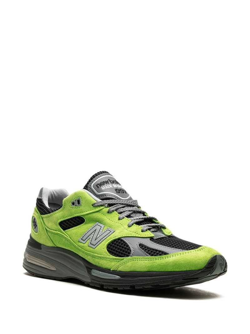 New Balance 991 V2 Made in England "City Exclusives Pack - Europe" sneakers outlook