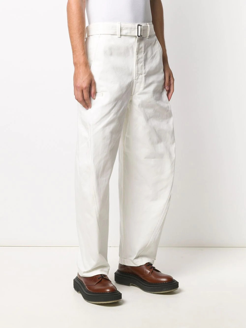 Twisted mid-rise trousers - 3