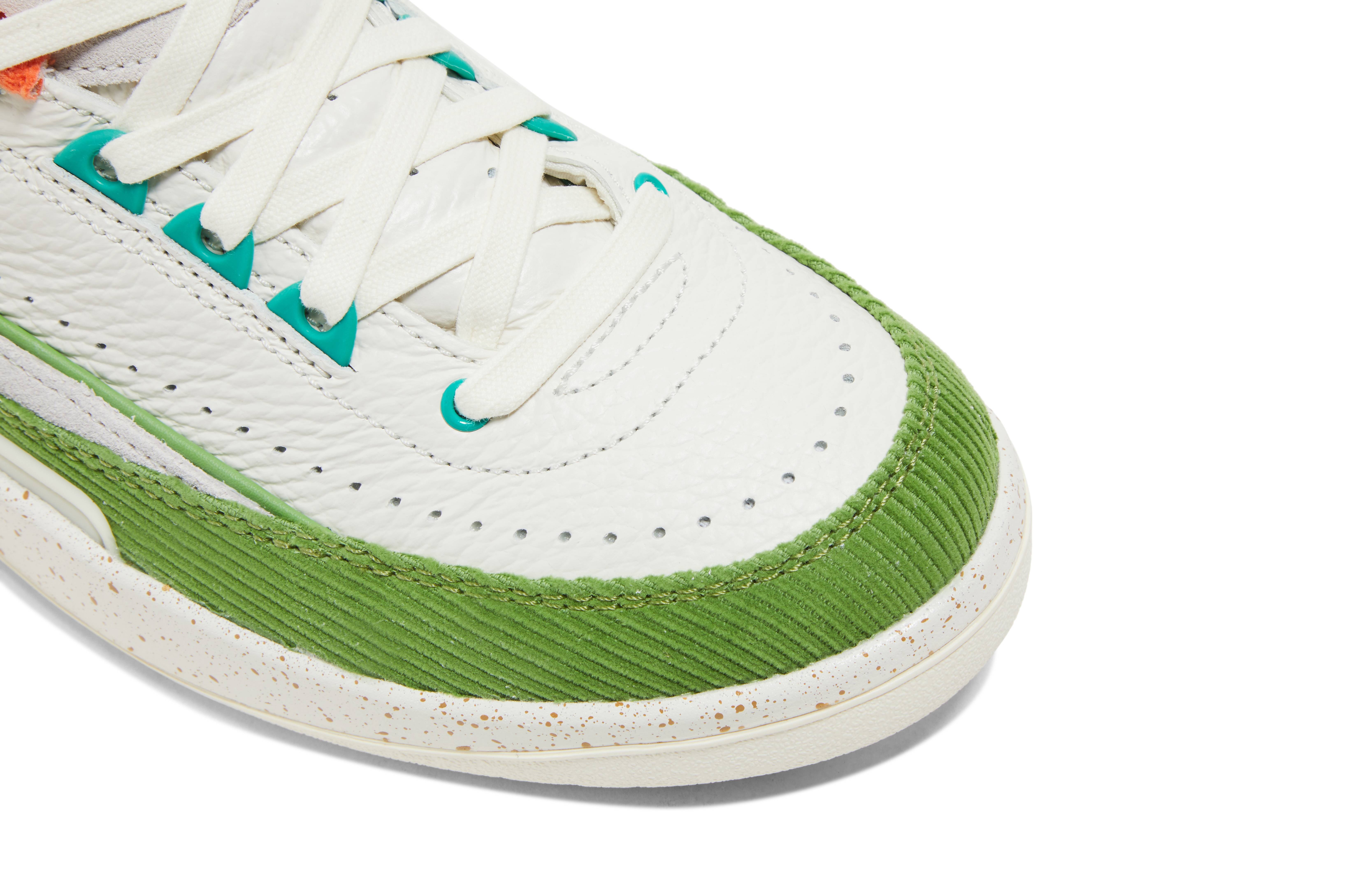 Titan x Wmns Air Jordan 2 Retro Low - 9