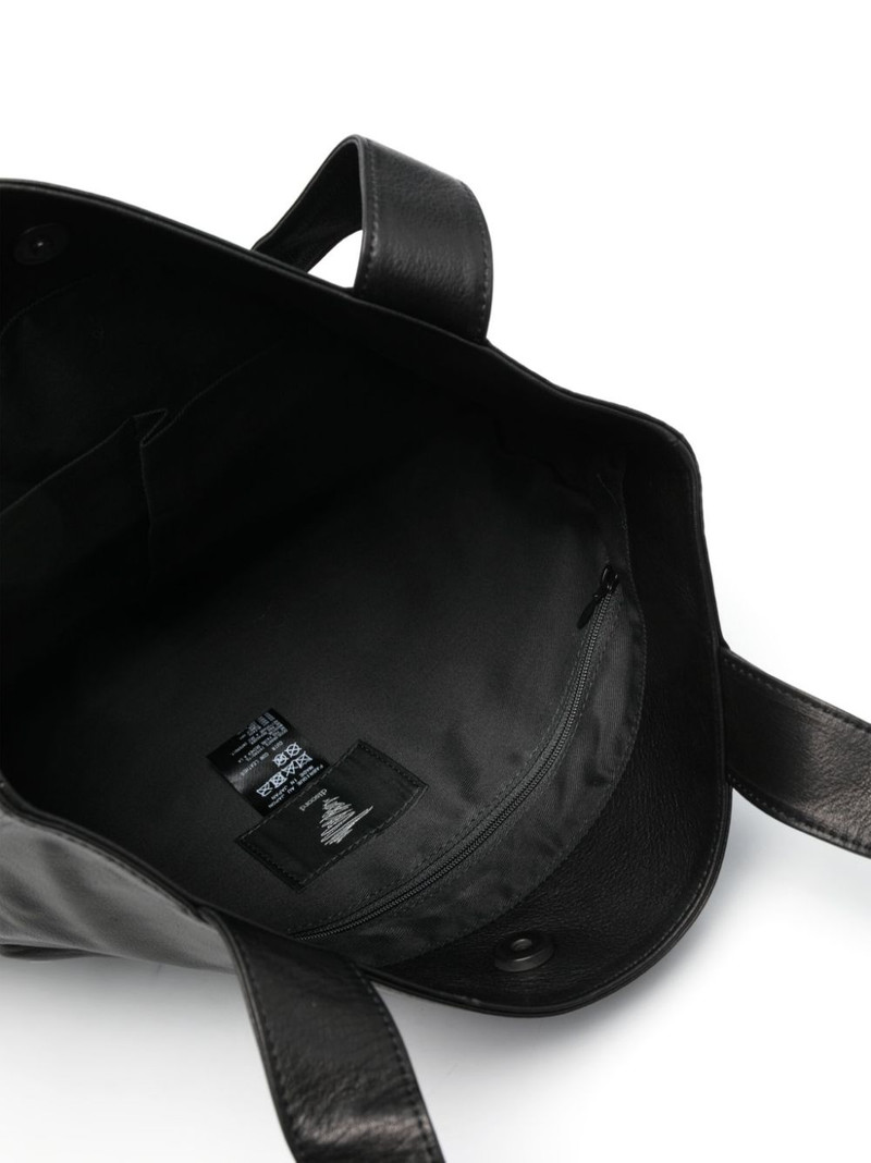 Clasp leather tote bag 5