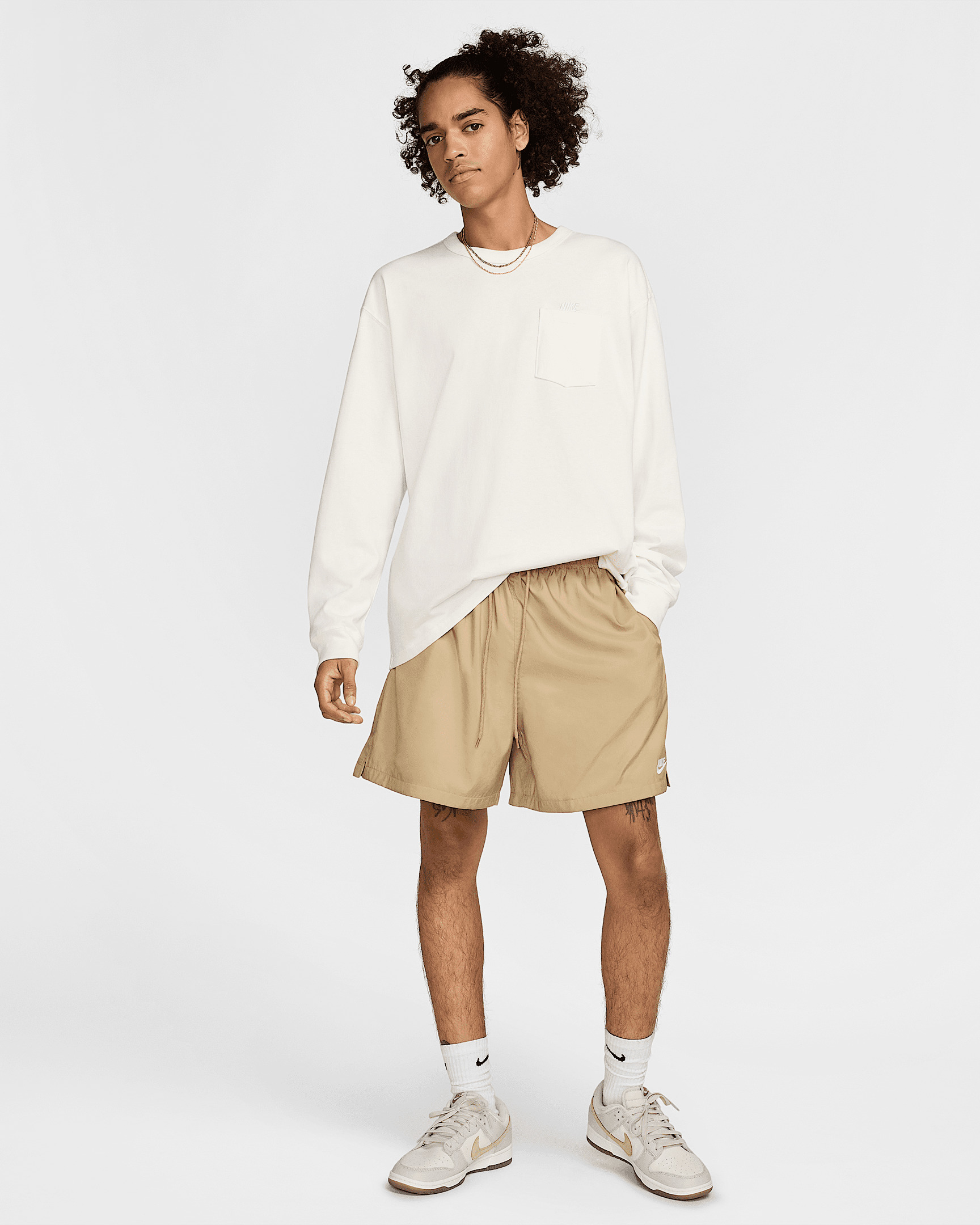 Nike Club Men's Woven Flow Shorts - 7
